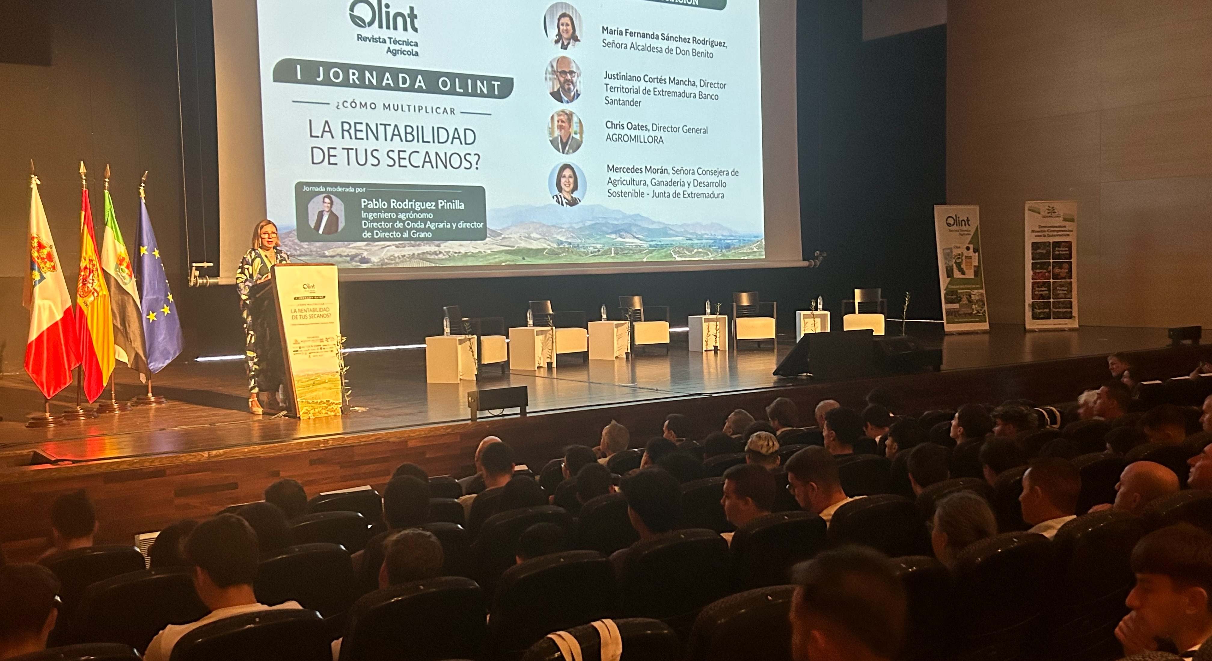 Mercedes Morán, consejera de Agricultura, inaugura las jornadas de cultivo de secano