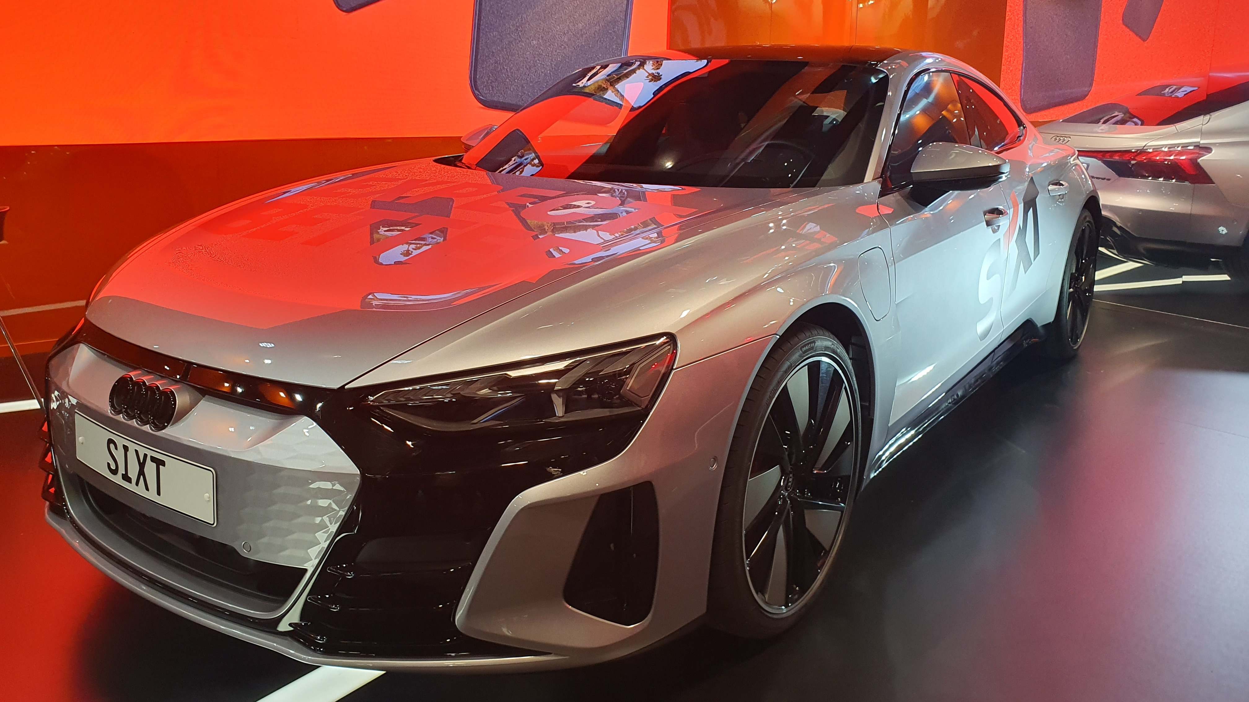 Audi e-tron