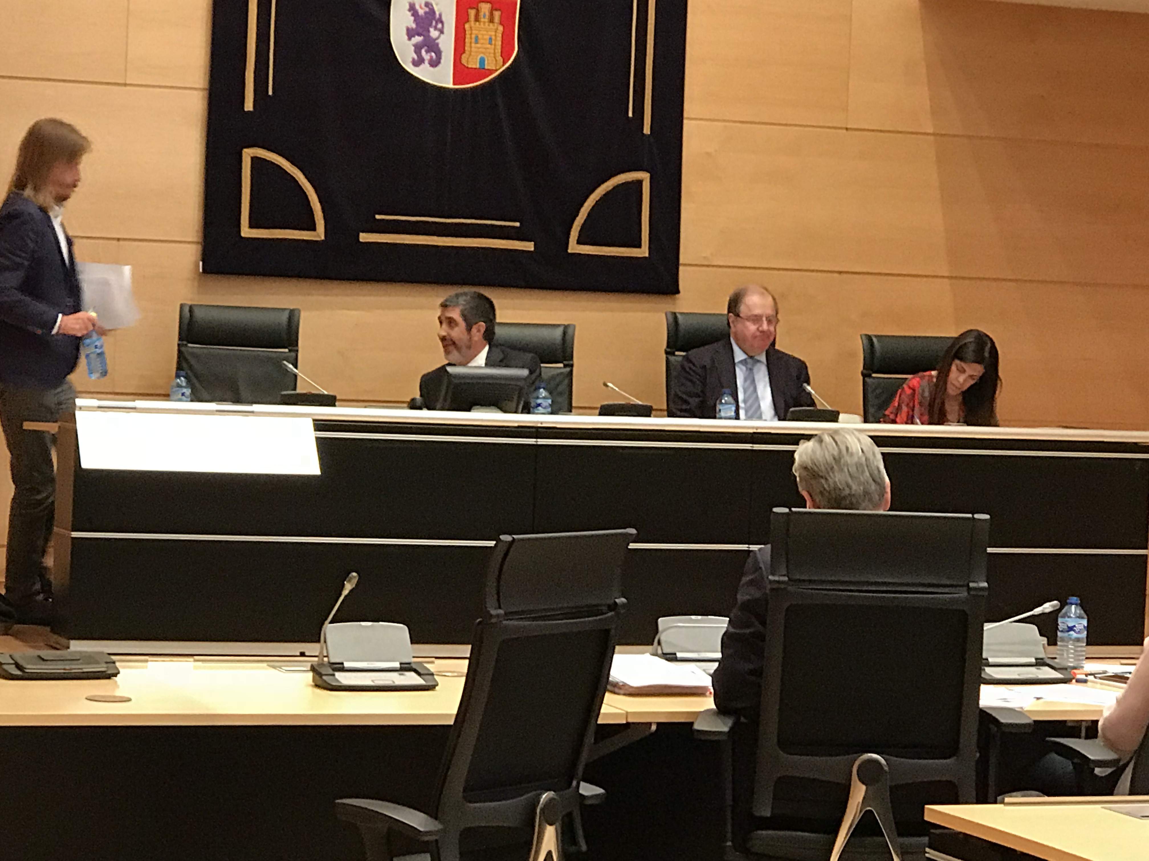 Herreracomisioncajas.jpg