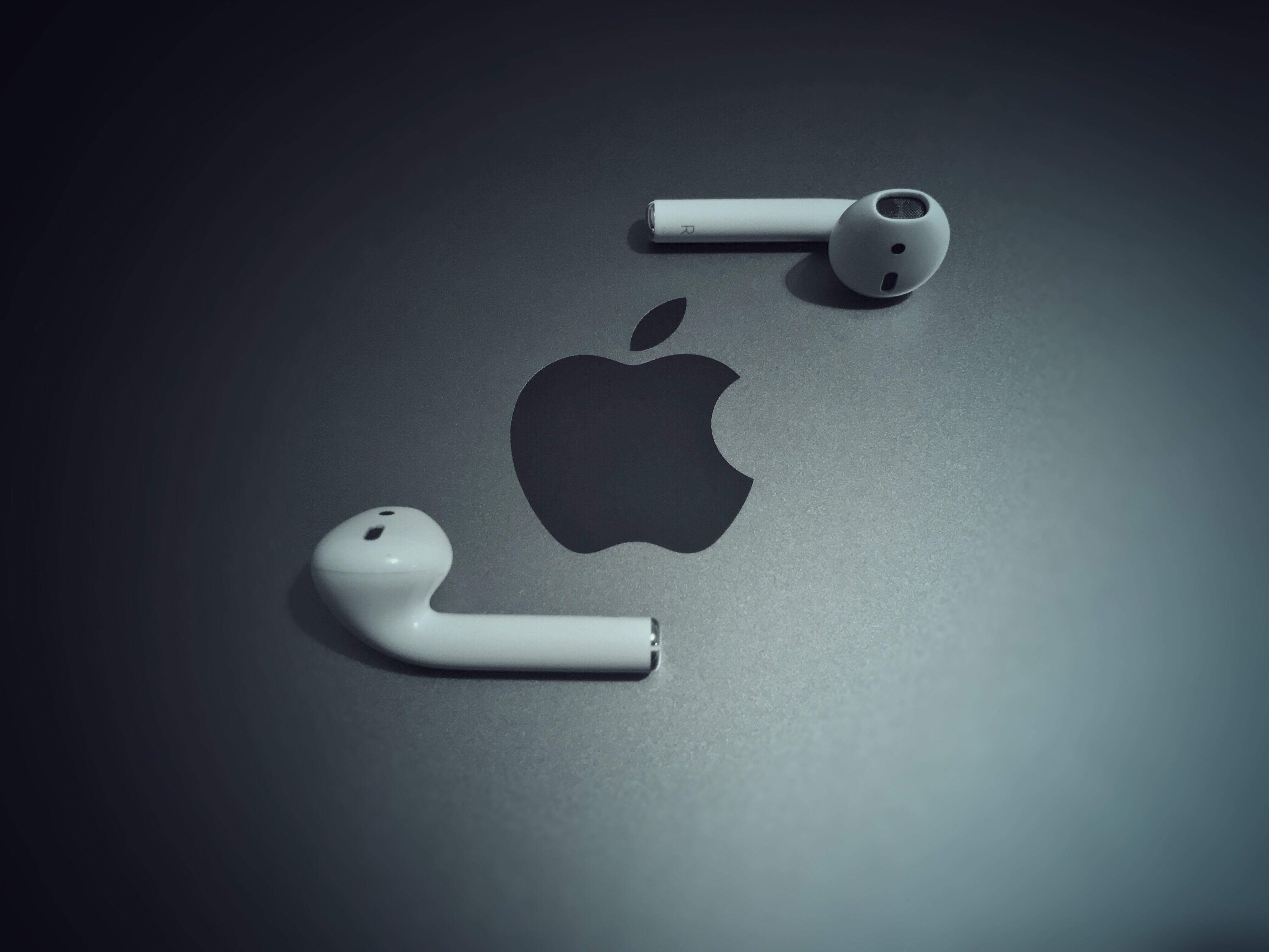 airpods-apple.jpg