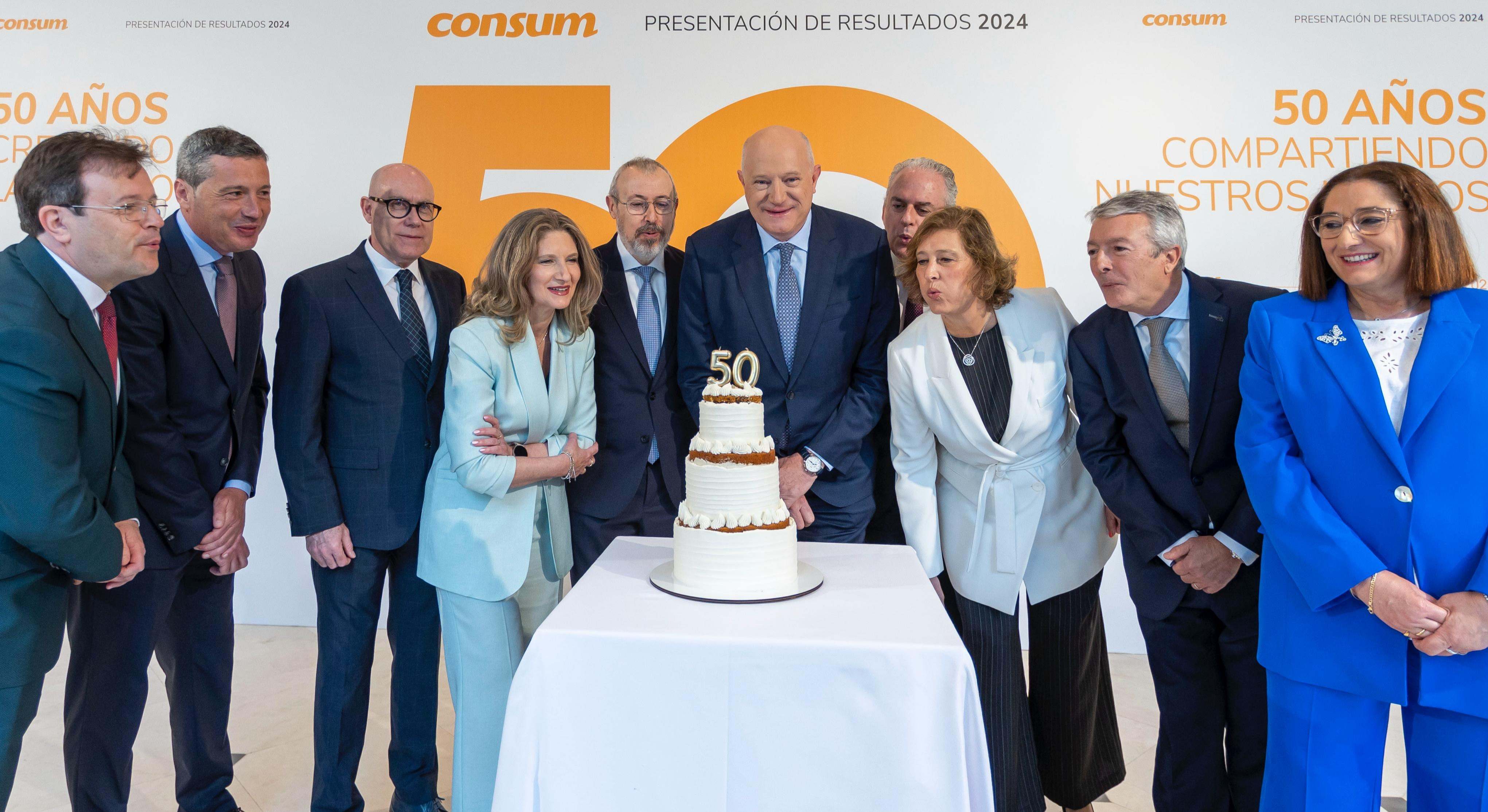 El equipo directivo de Consum.