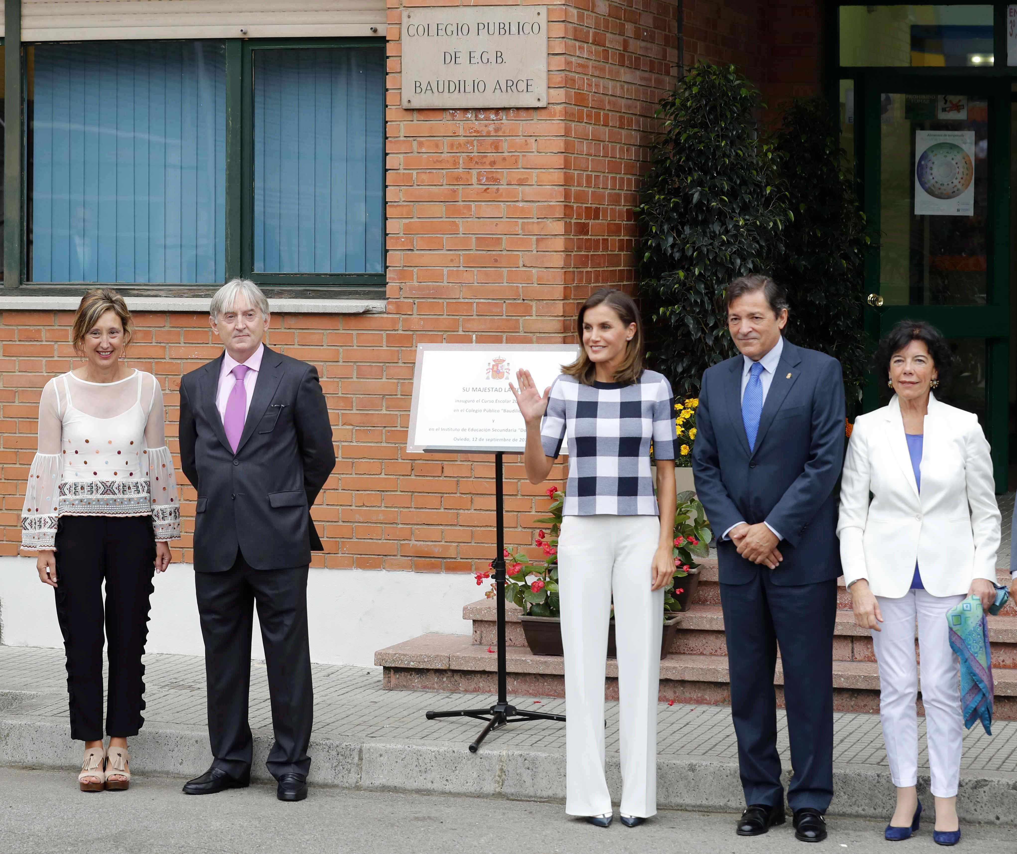 La-reina-Letizia-visit14767115.jpg