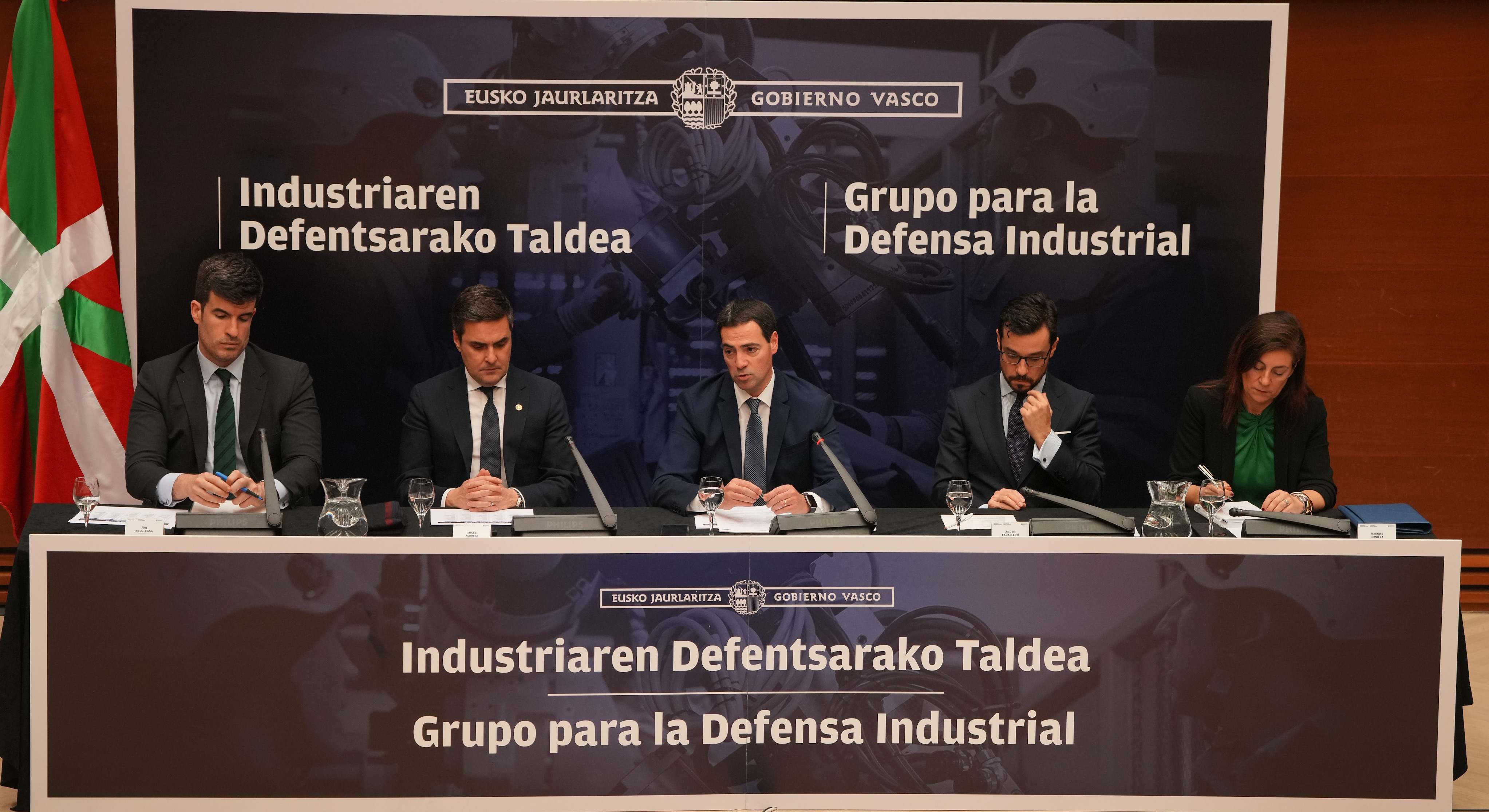 Grupo defensa industria vasca.