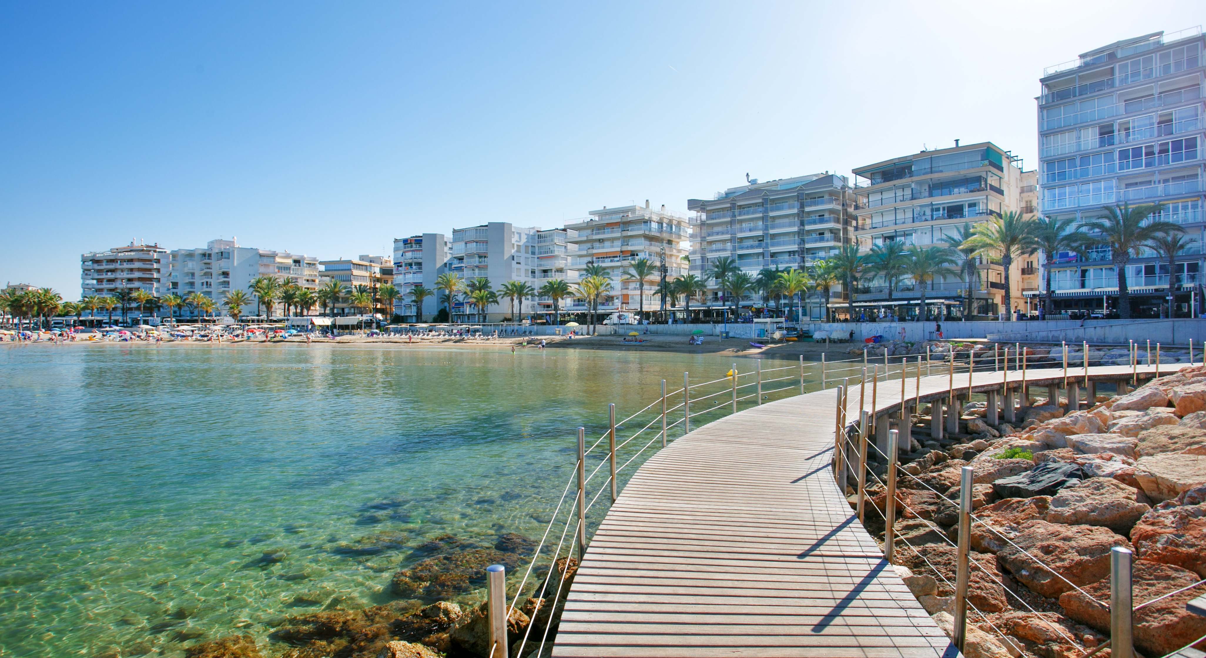 Apartamentos en primera línea de playa en Salou (Tarragona)