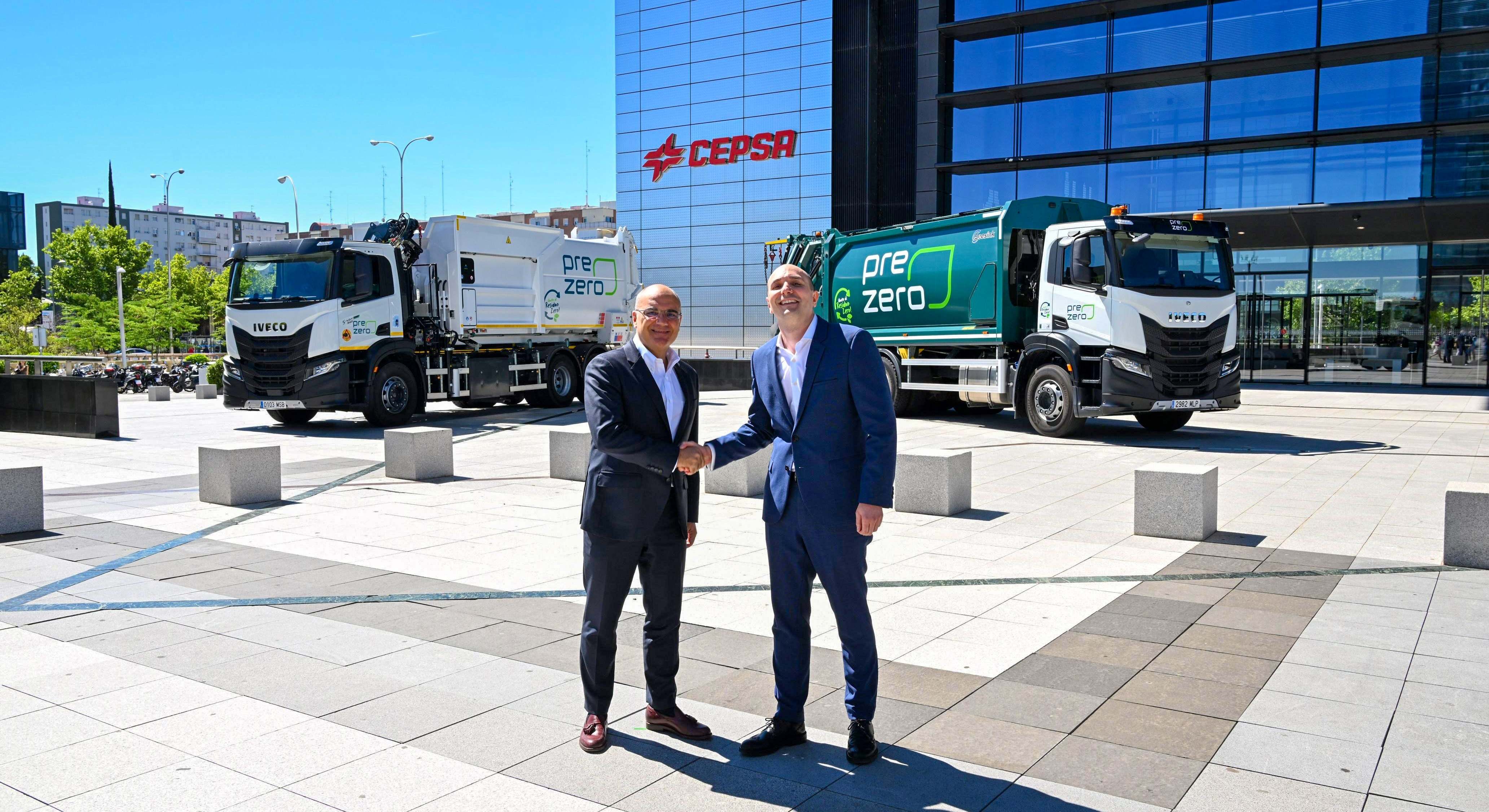 Carlos Barrasa, director de Commercial & Clean Energies de Cepsa, y Gonzalo Cañete, CEO de PreZero España y Portugal. CEPSA