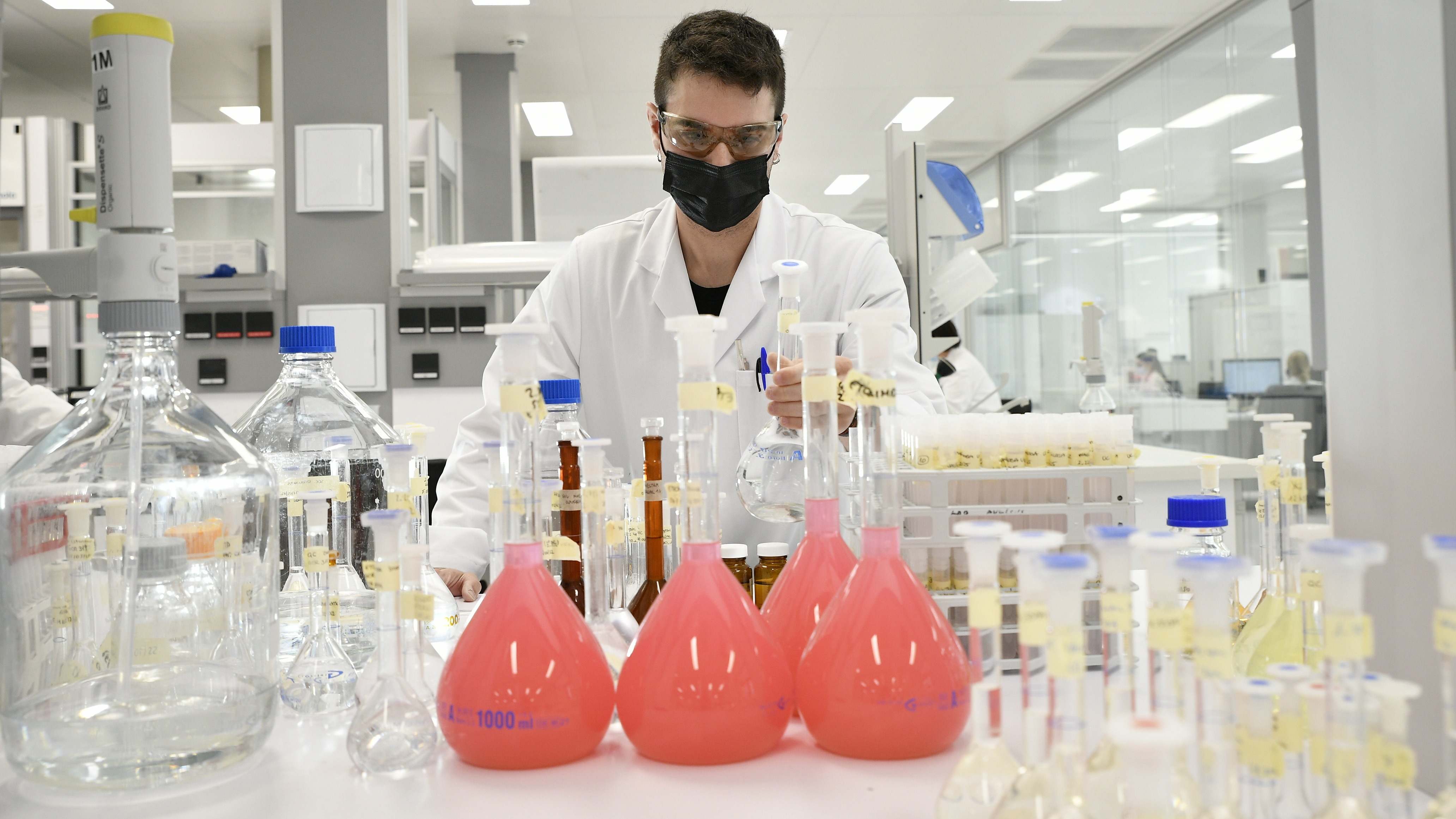 Laboratorio de Faes Farma.