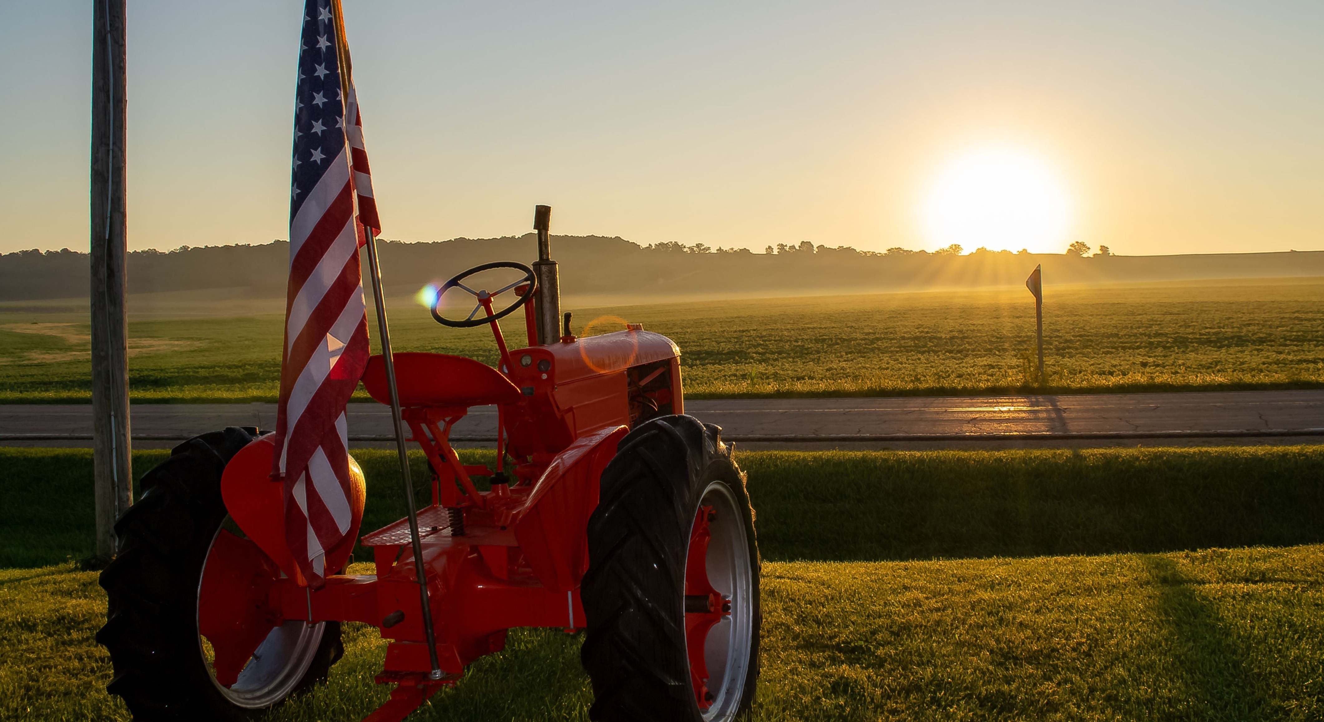 Tractor (Dreamstime)