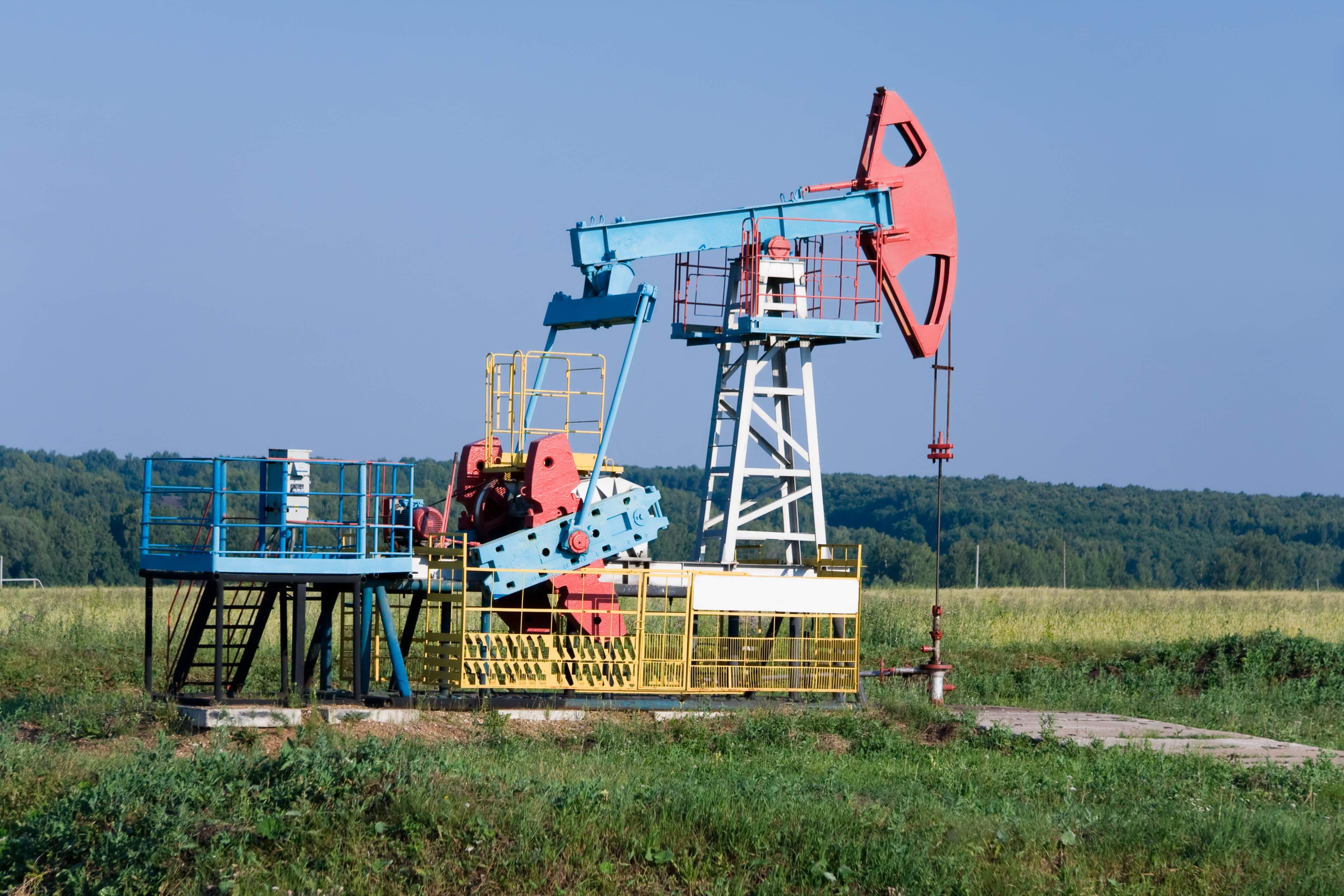 petroleo-bomba-pinar.jpg