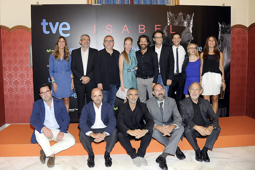 Presentación de la segunda temporada de <i>Isabel</i> en el FesTVal - 880x