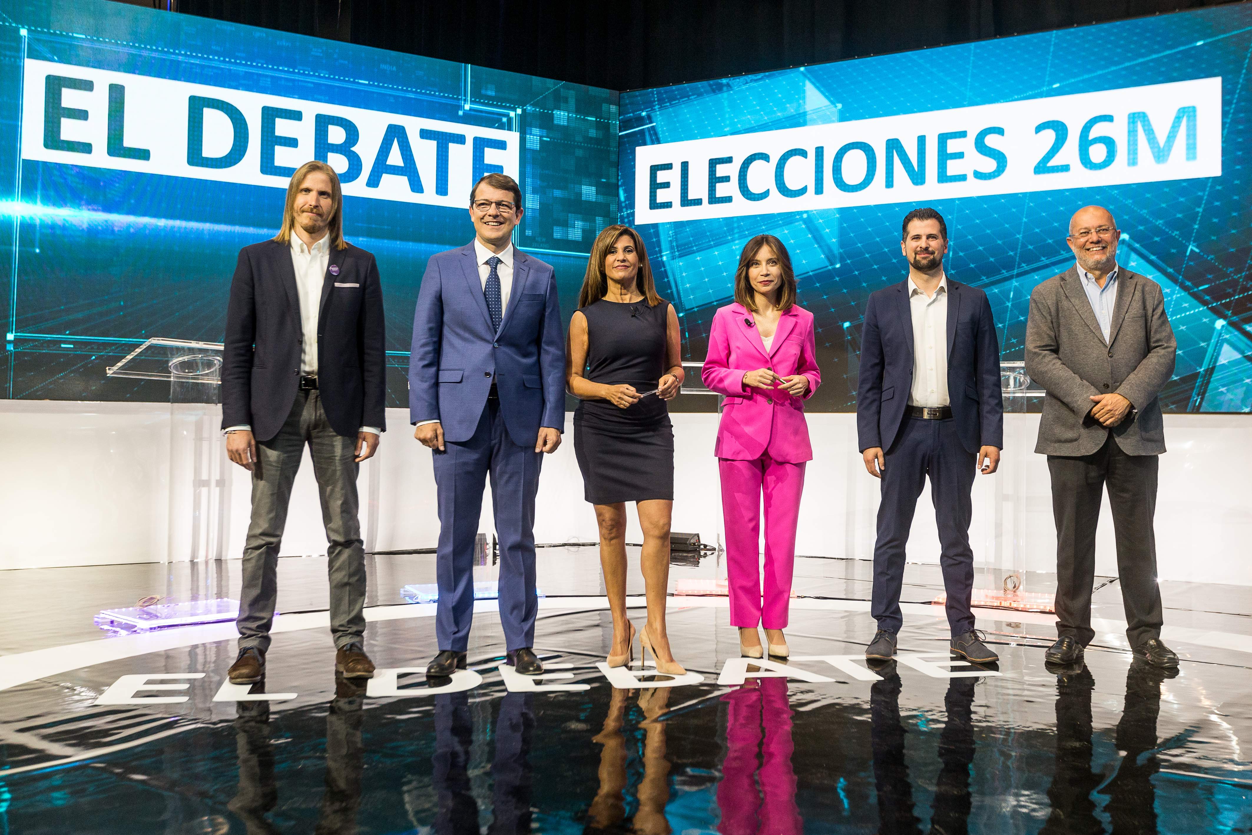Debate1.jpg