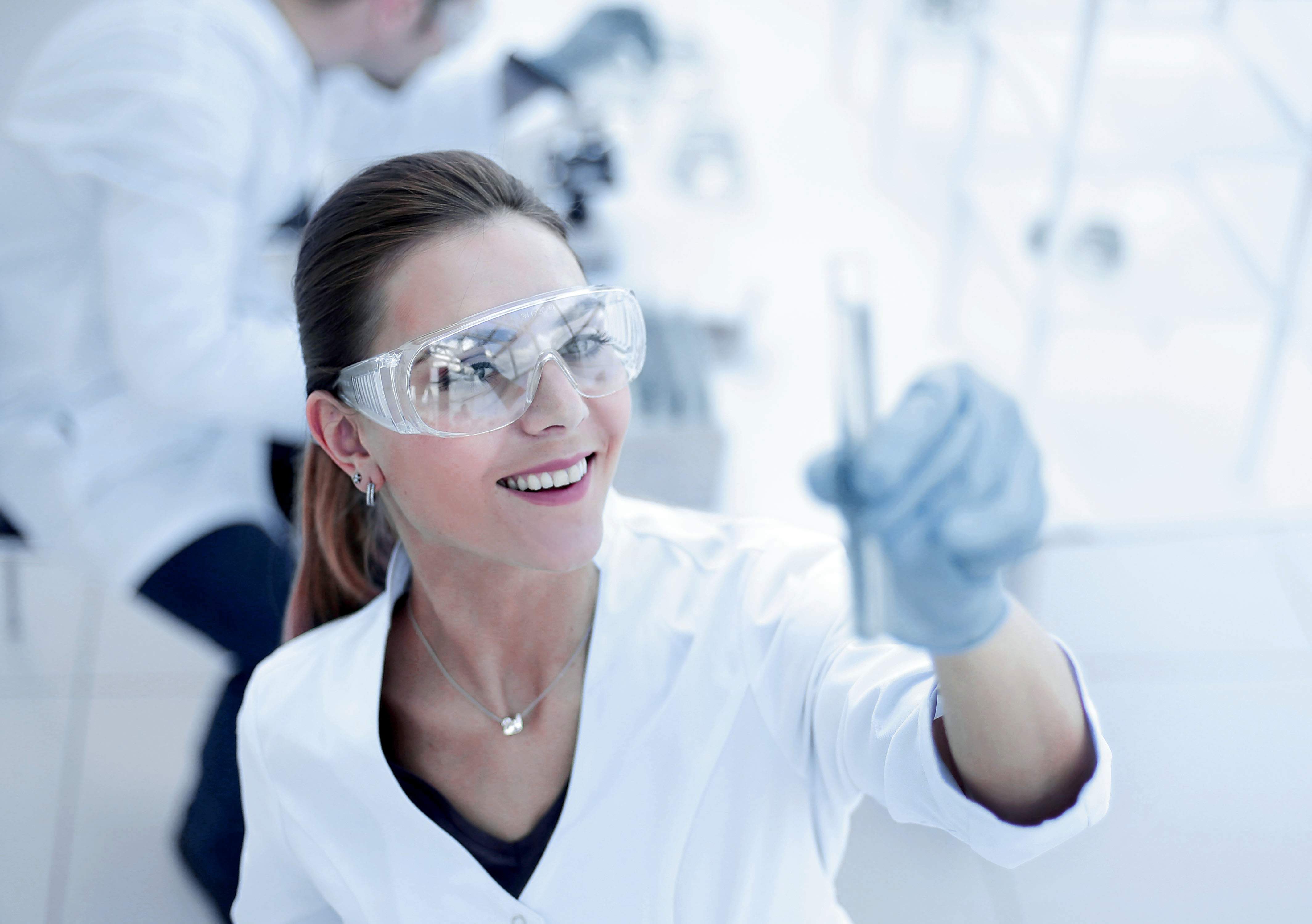 mujer-cientifica.jpg