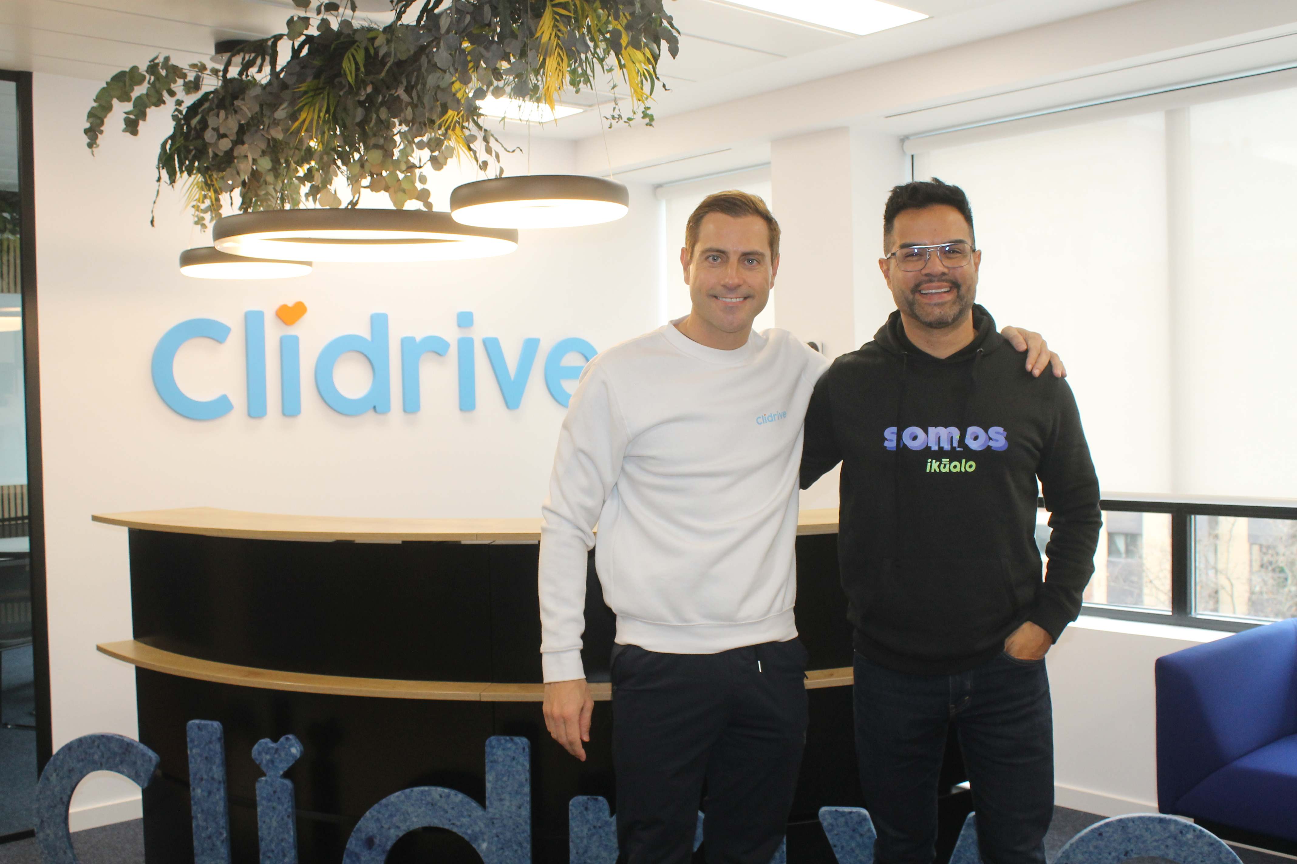 Pablo Fernández (i.), fundador de Clidrive, y Harod Correa (d.), fundador de Íkualo. EE