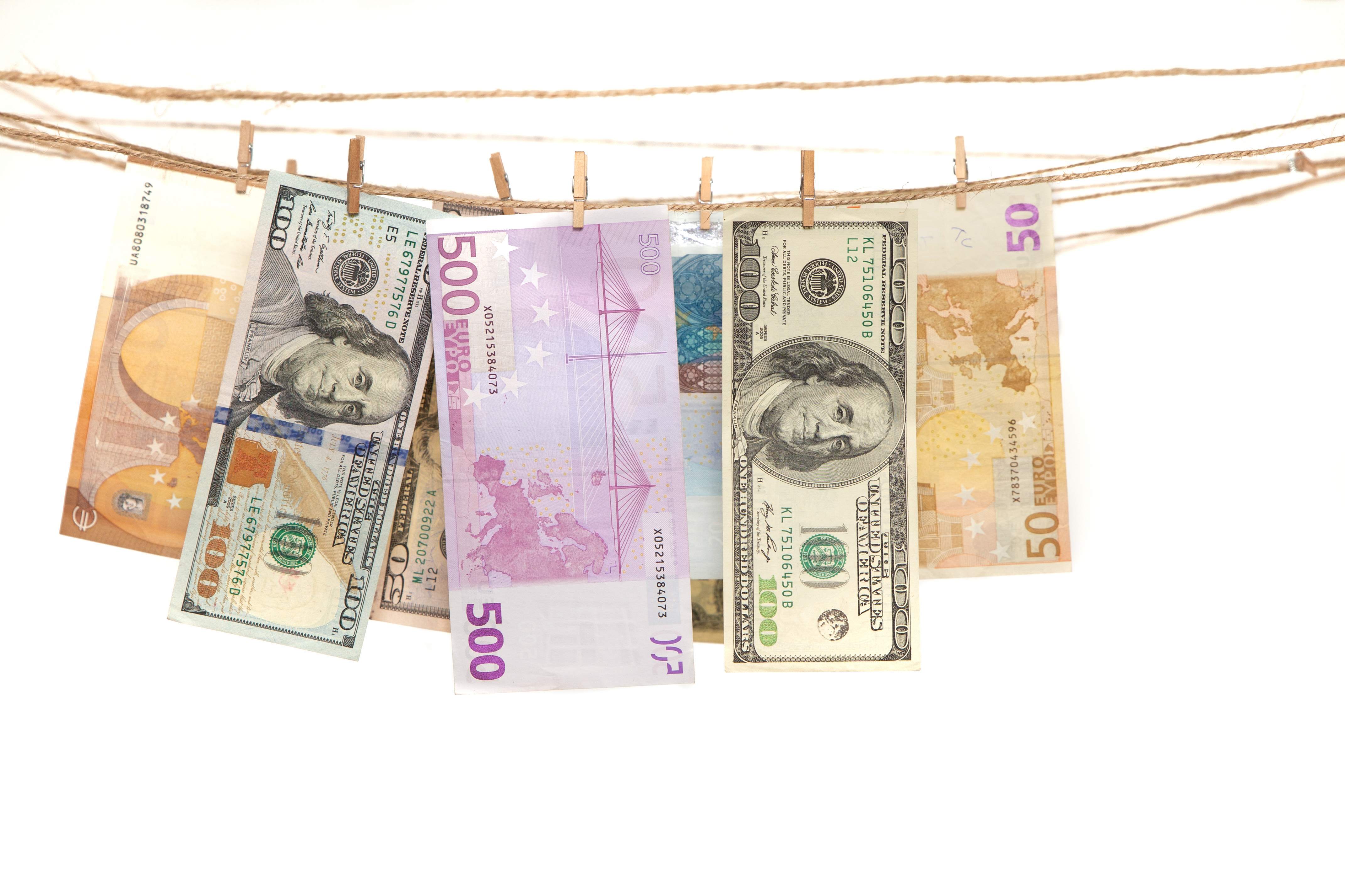 euro-dolar.jpg