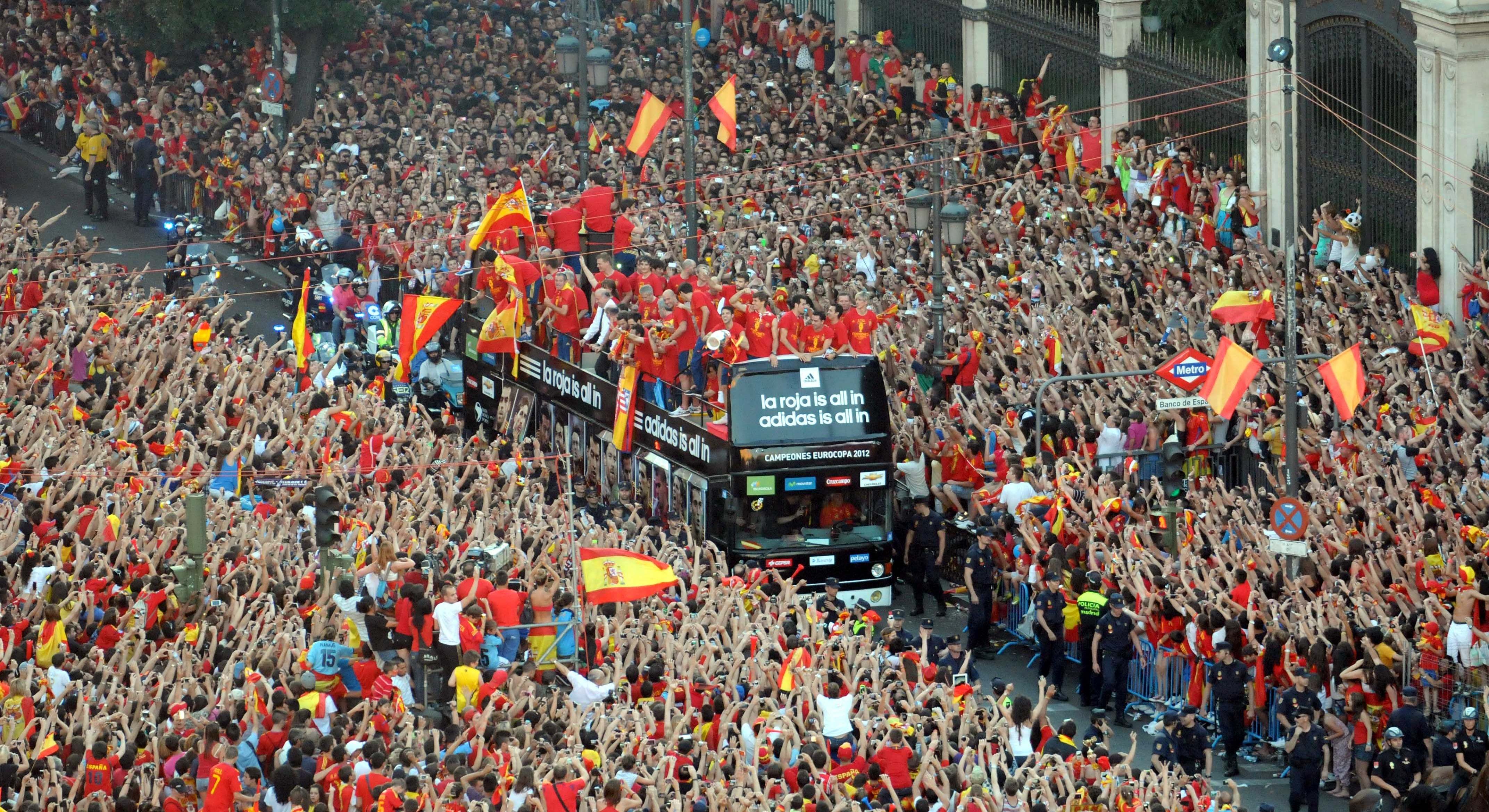 Fiesta de la Selección Española durante el triunfo en la Eurocopa de 2012. / Ayto. de Madrid