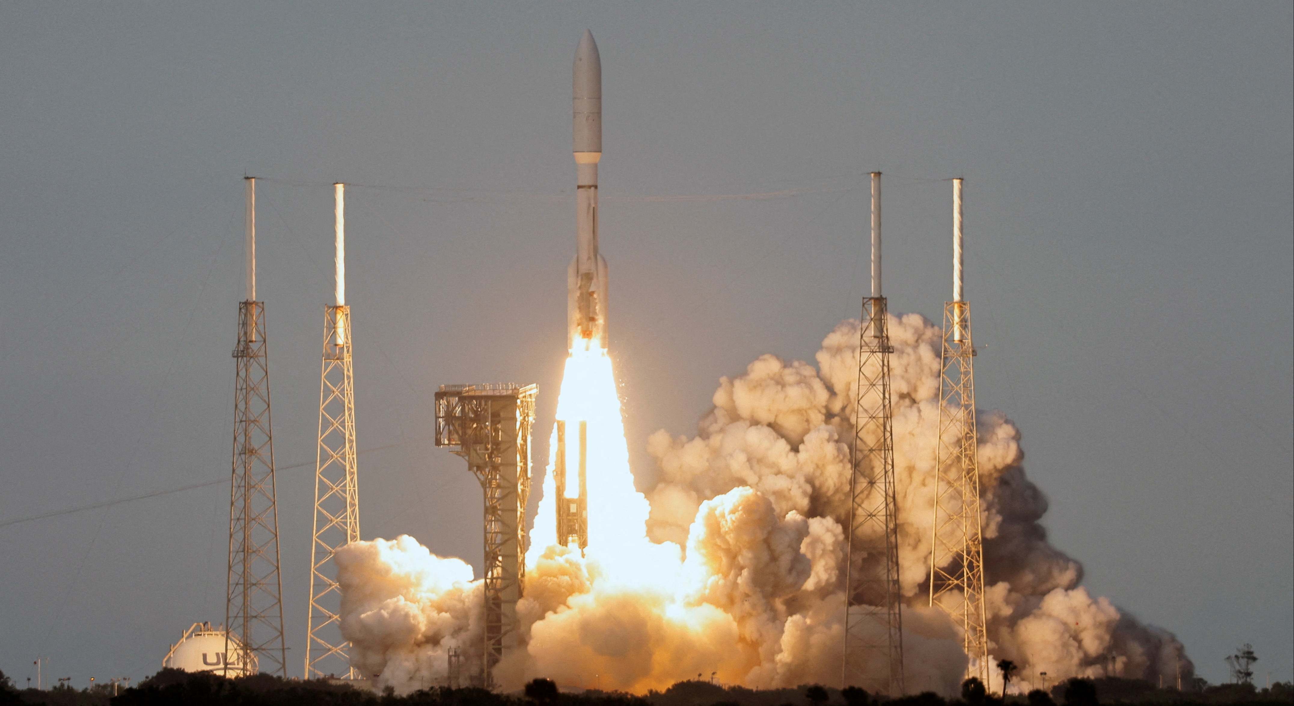 2025-04-29T013440Z_354911205_RC2B7EAY66CY_RTRMADP_3_SPACE-EXPLORATION-AMAZON.JPG
