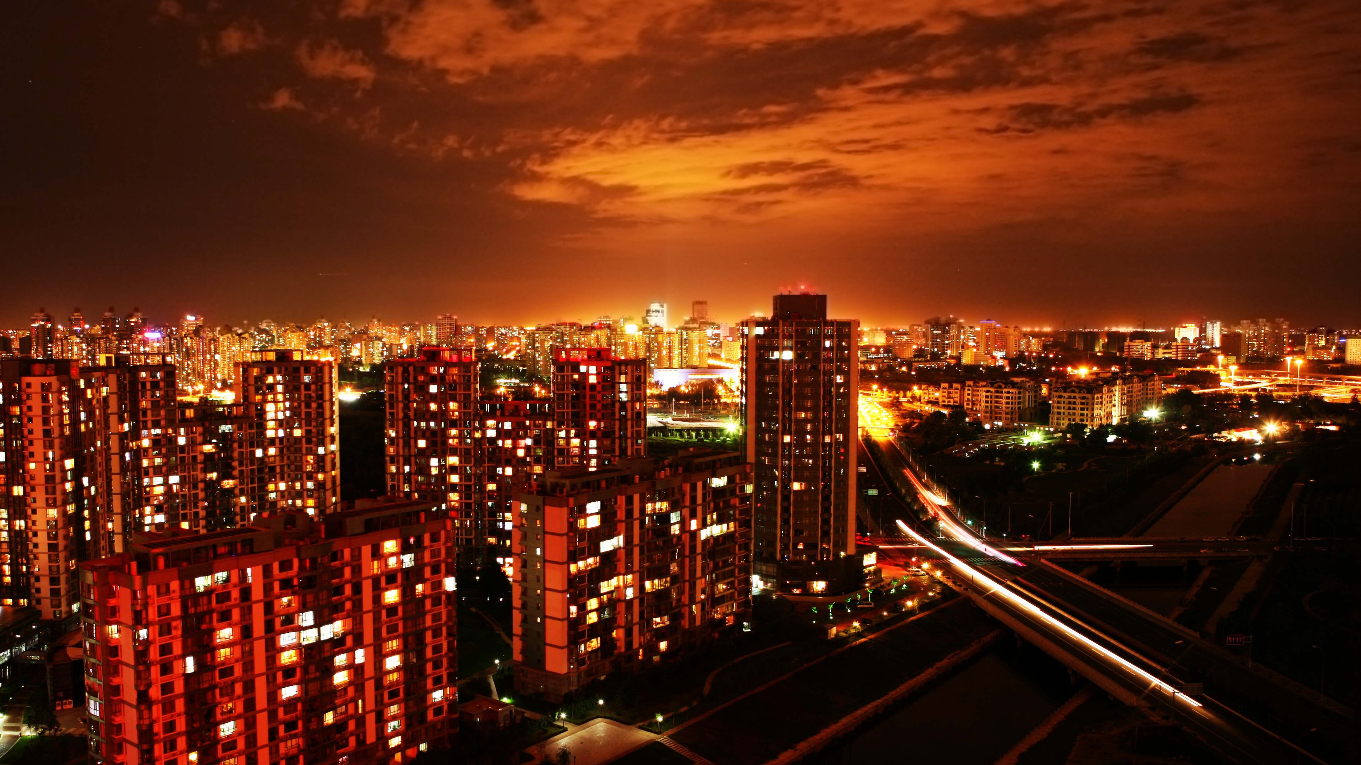 Pekín de noche (Dreamstime)