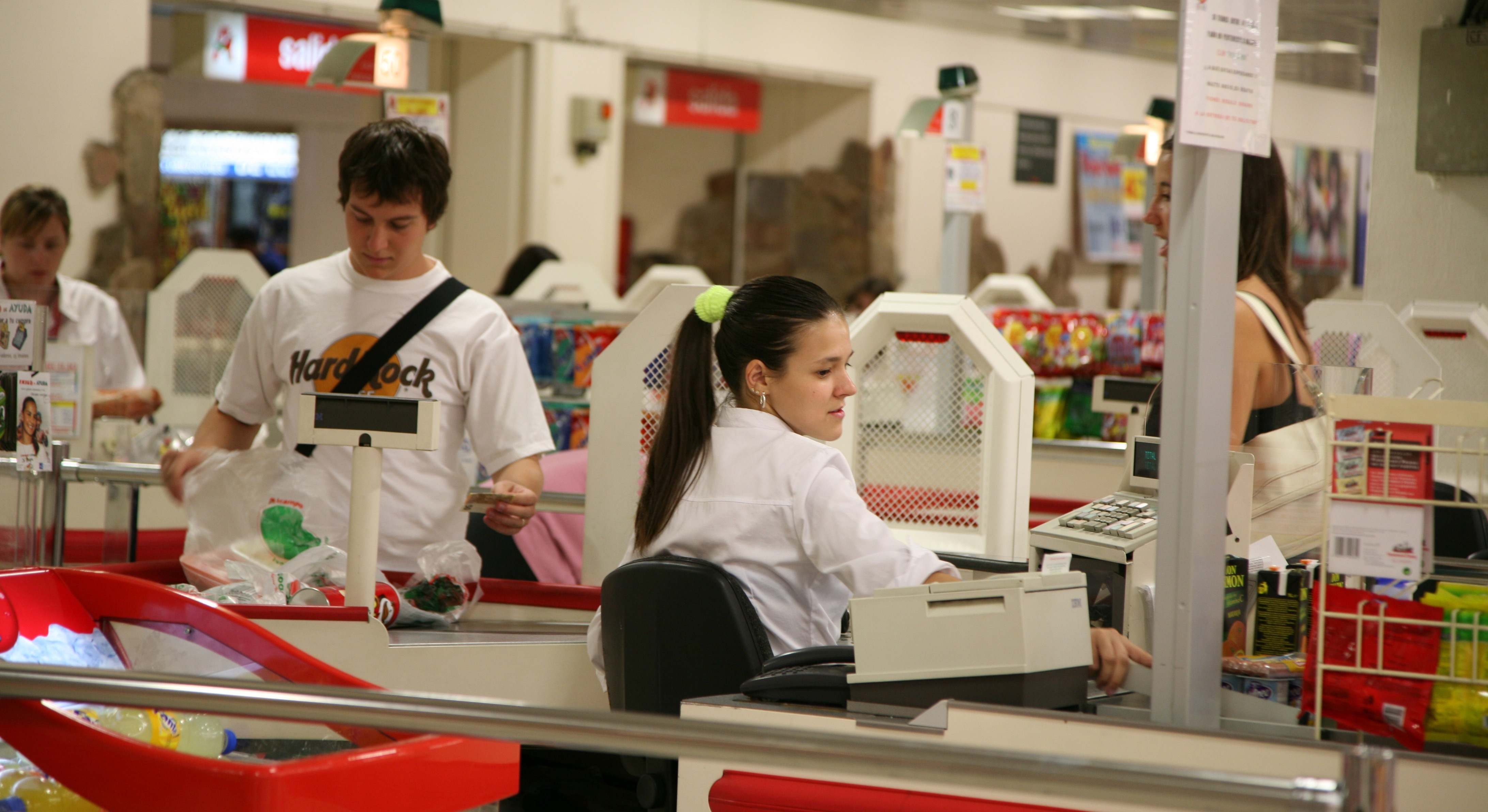 En 2023 se firmó el convenio de grandes almacenes.