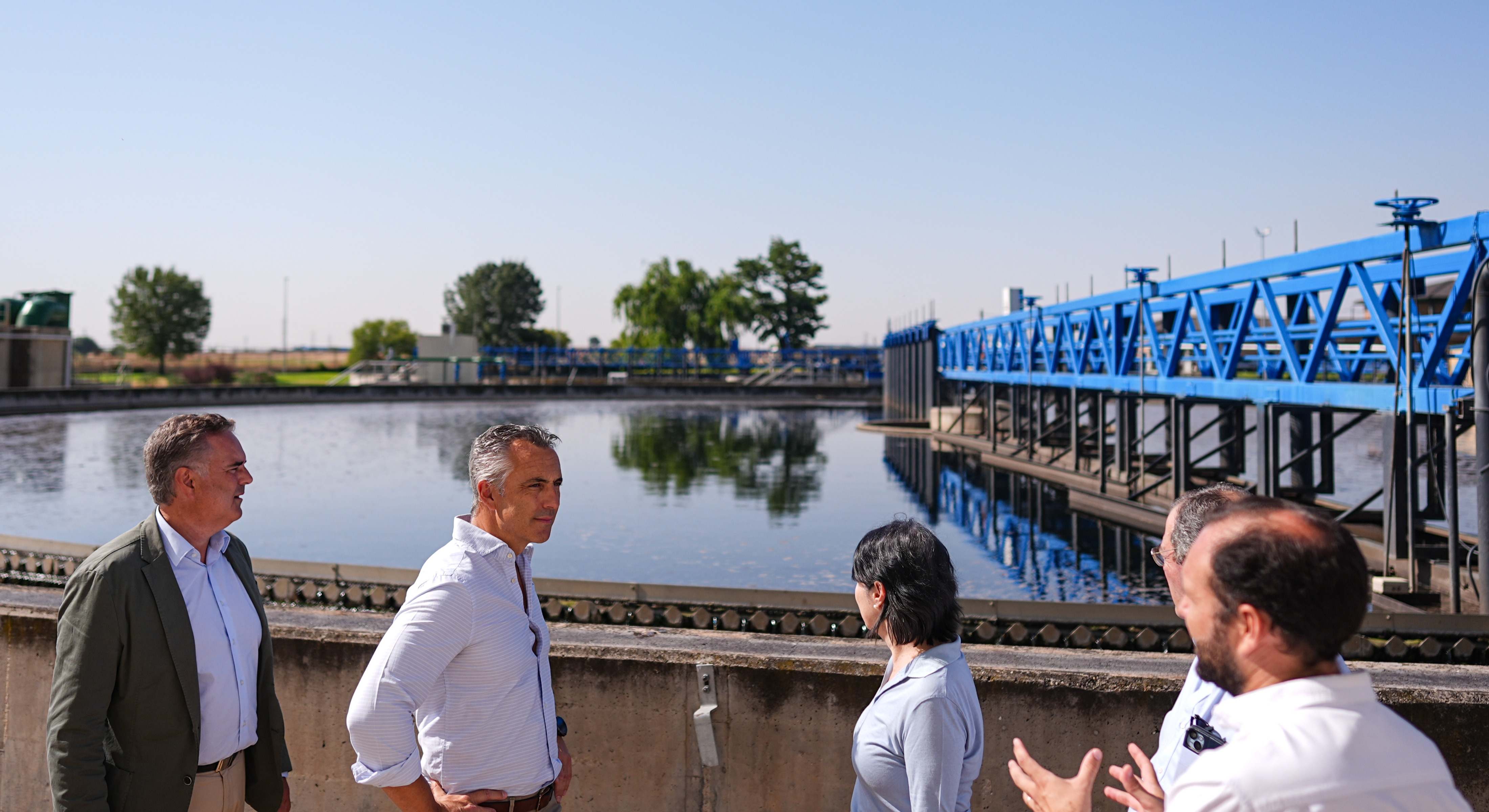 El consejero de Medio Ambiente, Agricultura e Interior, Carlos Novillo, visita la Estación Depuradora de Aguas Residuales (EDAR) de Arroyo Culebro Cuenca Media Alta