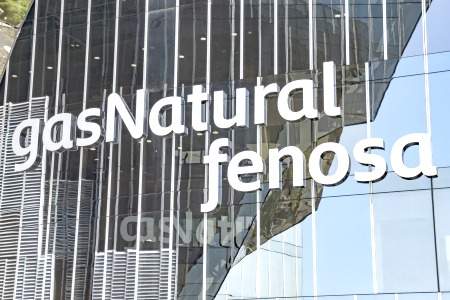 gas-natural-fenosa-espejo.jpg