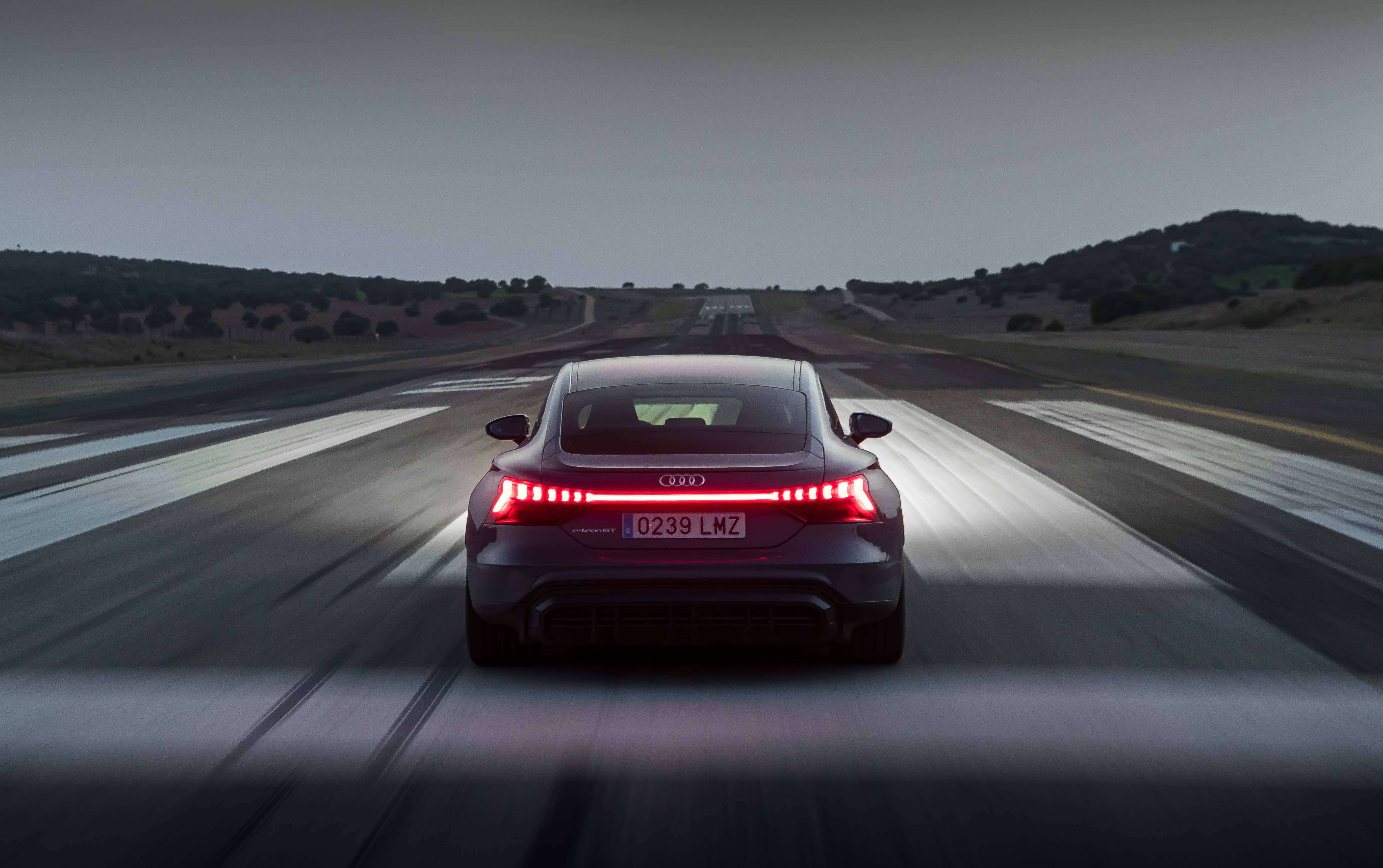 Audi-e-tron-GT_2.jpg
