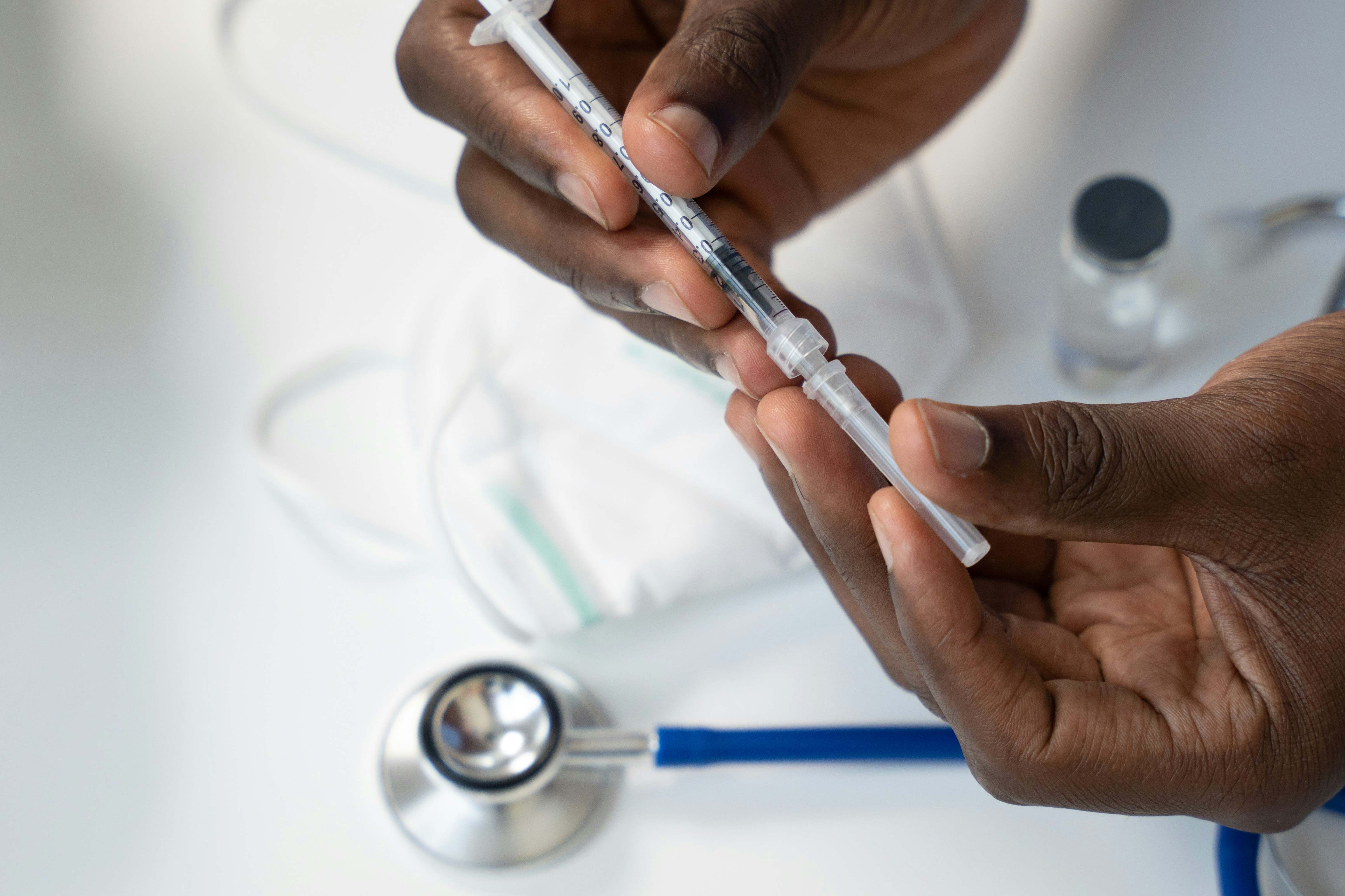 Varias herramientas de los médicos para trabajar en su día a día
