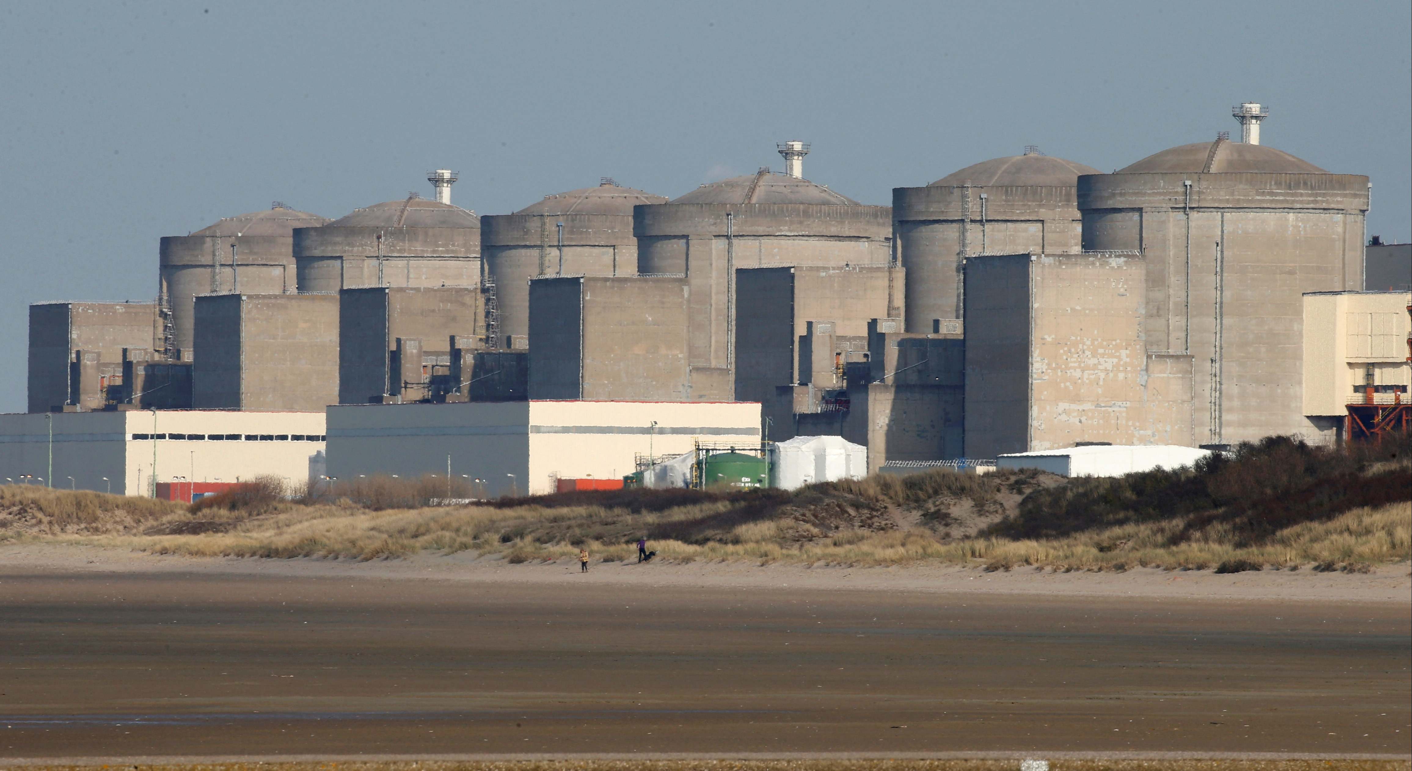 Central nuclear de Gravelines, en Francia. / Reuters