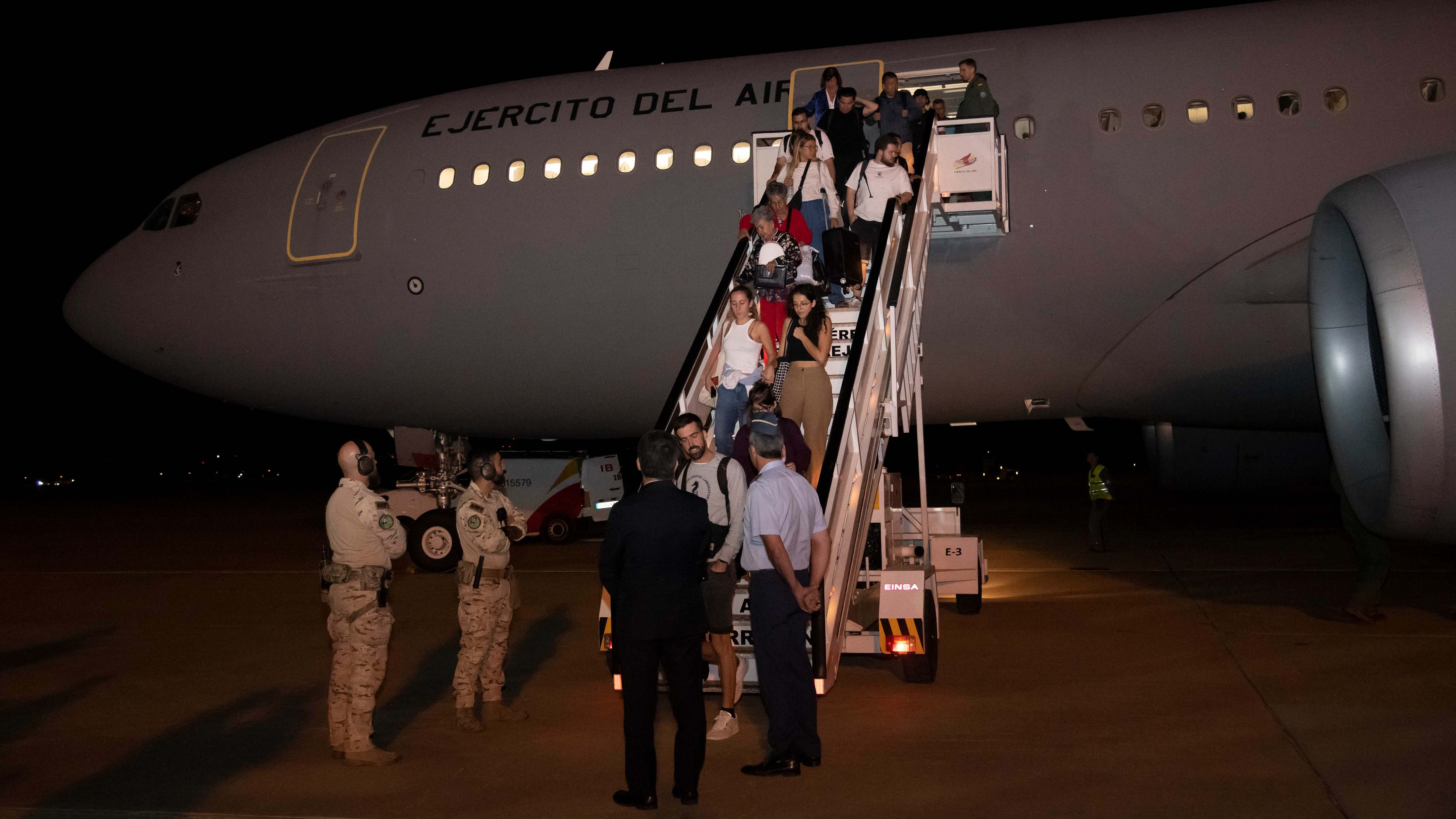 Españoles evacuados de Israel