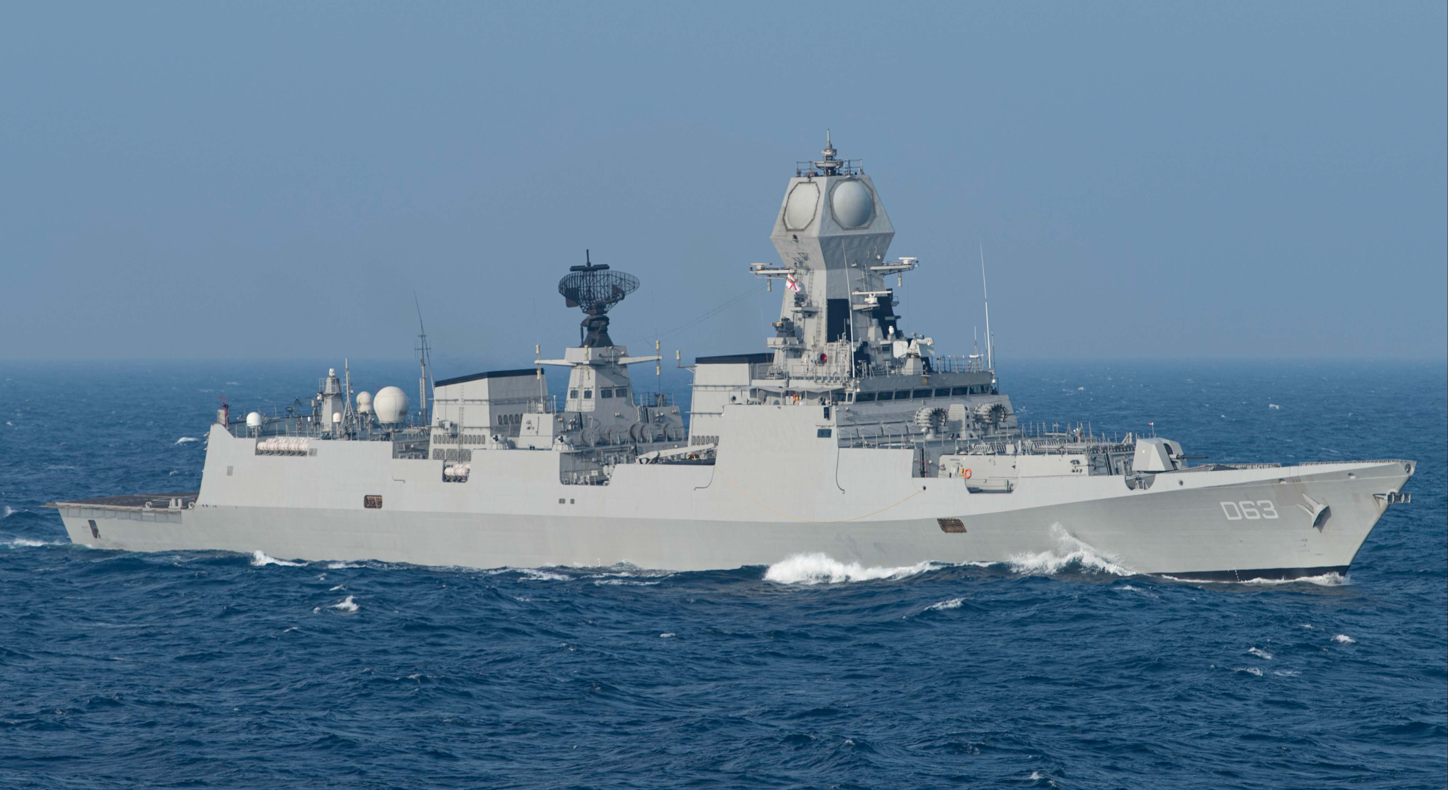 El destructor de la Armada de la India INS Kolkata. / Foto: Wikipedia