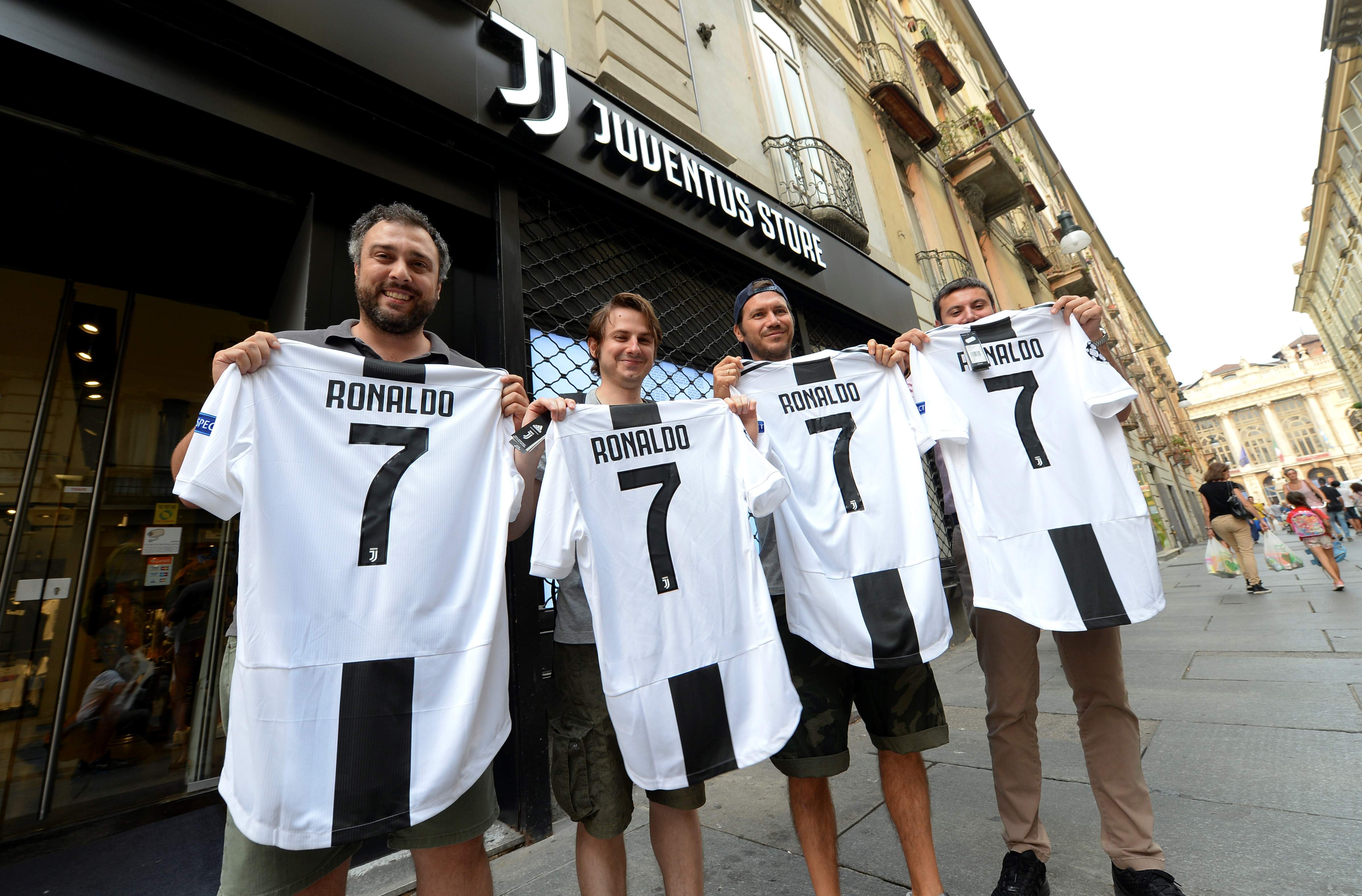 camisetas-cristiano-juventusstore-reuters.jpg