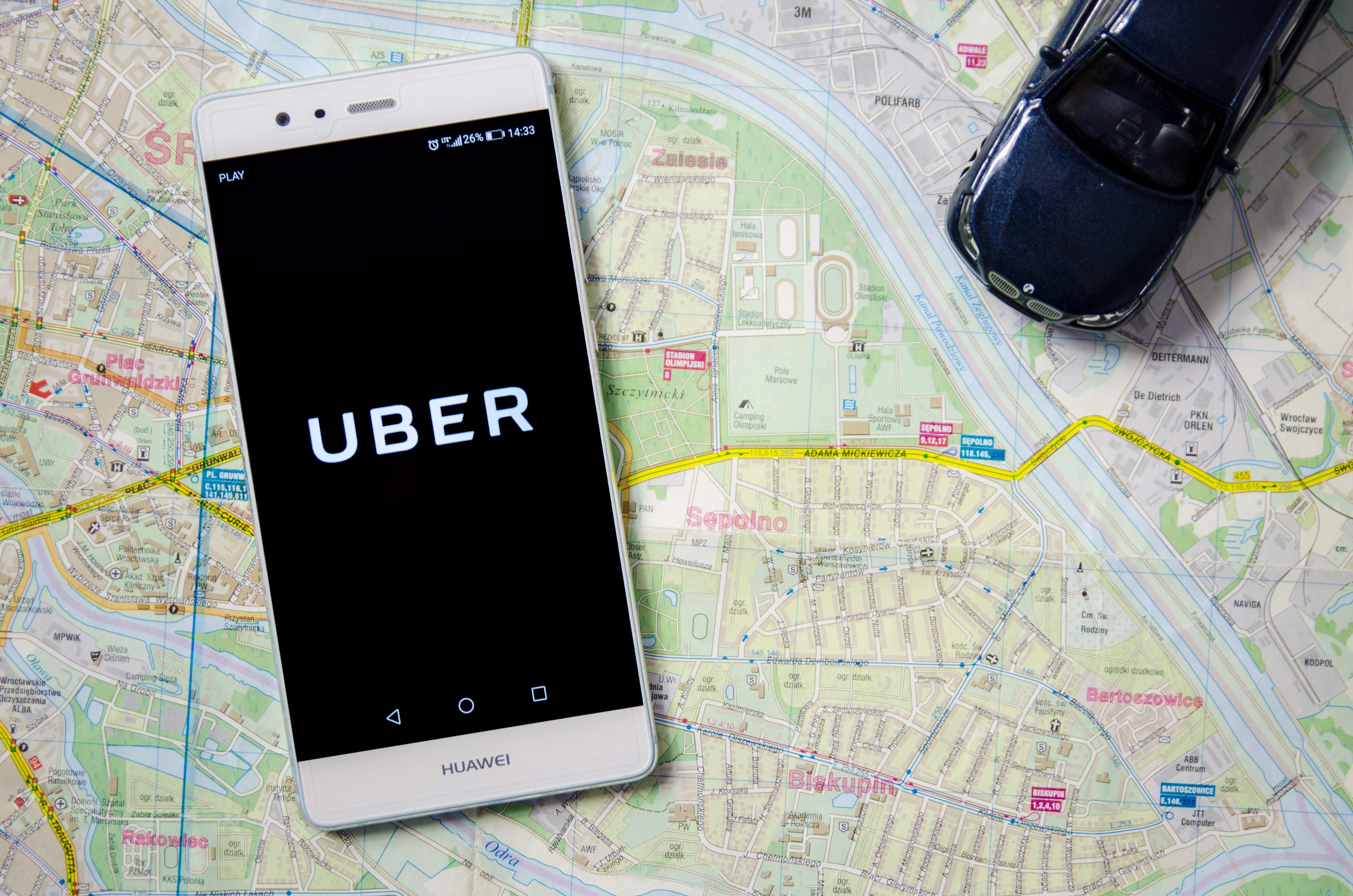 uber-cabify.jpg