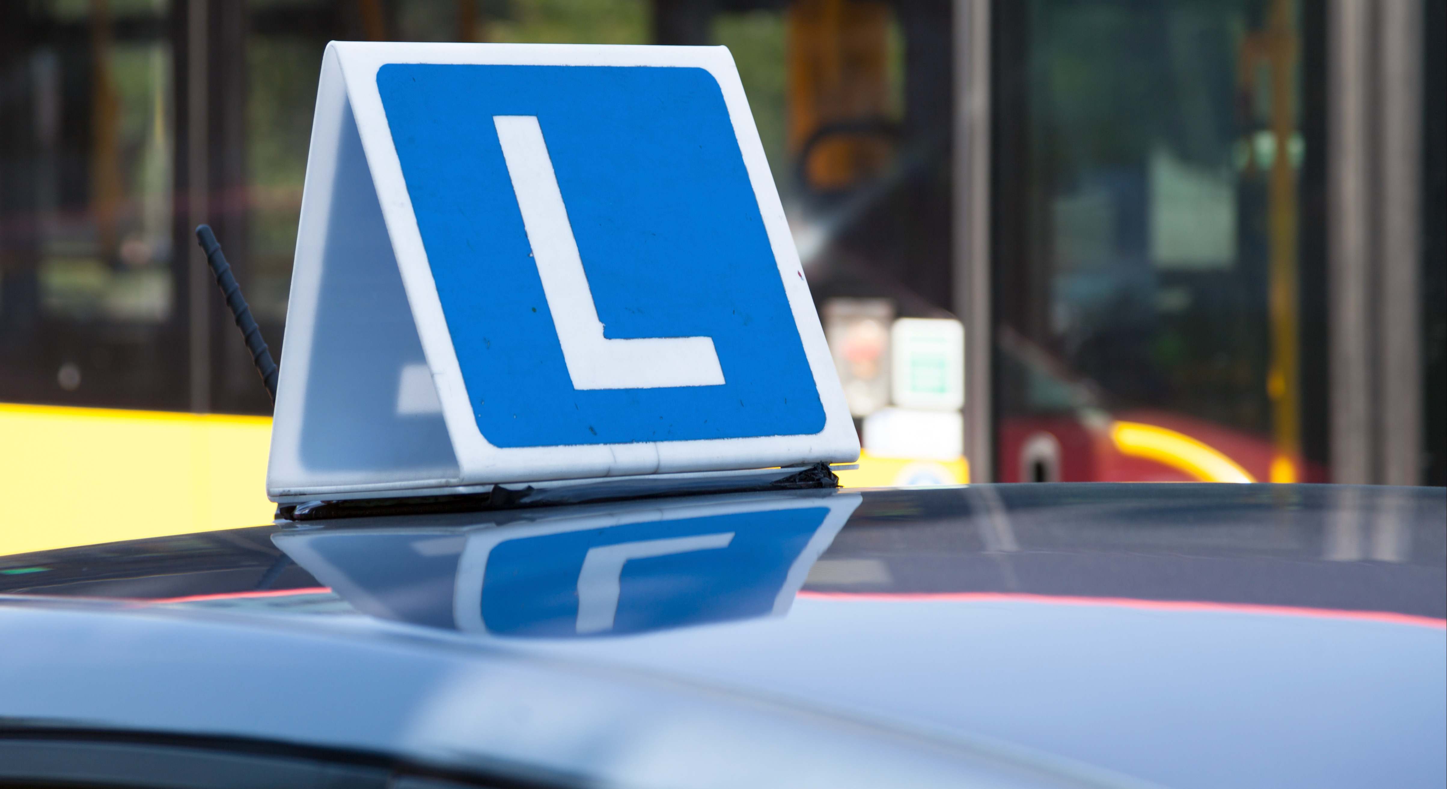 Coche de la autoescuela