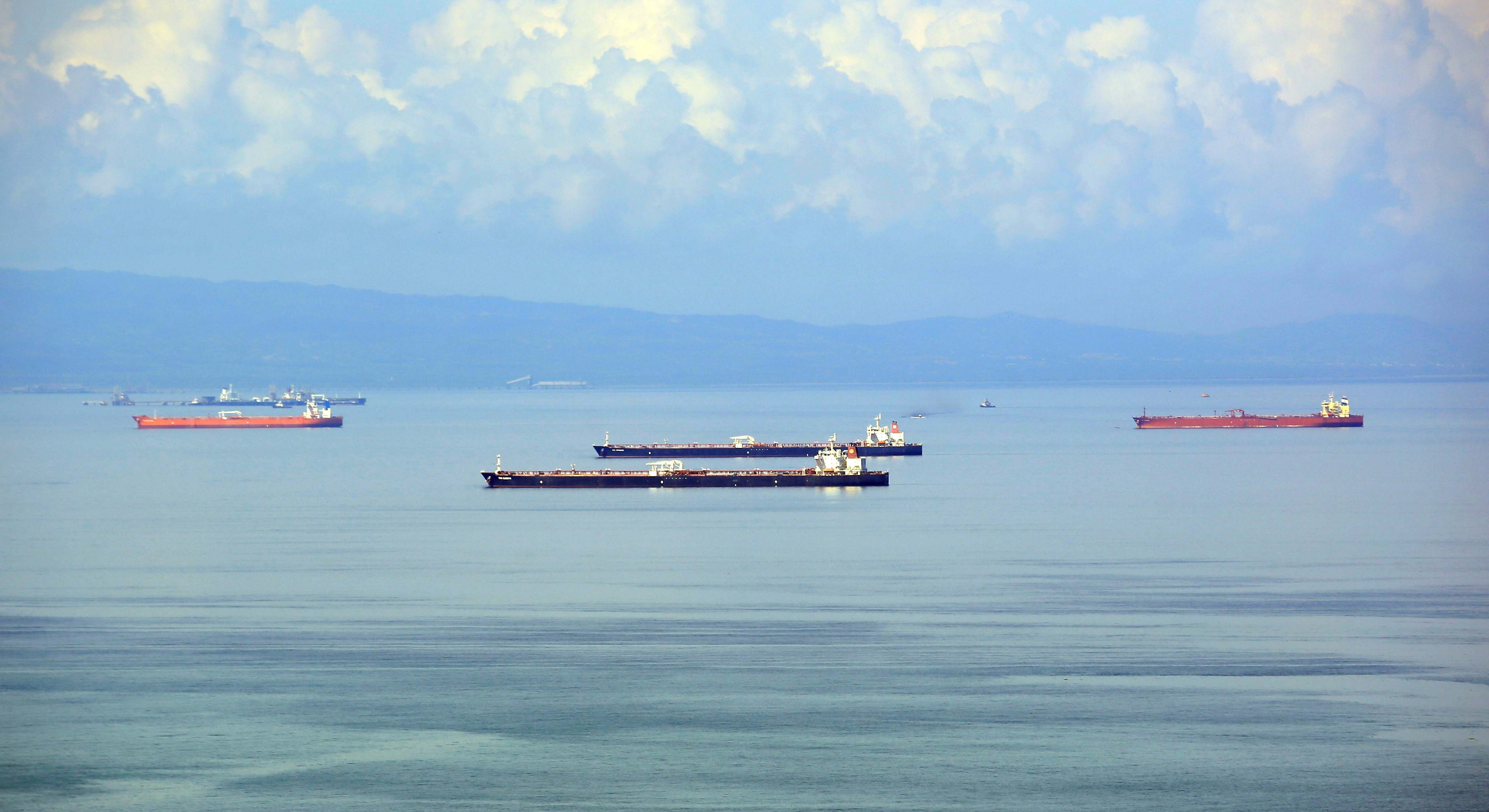 Petroleros Venezuela costa crudo