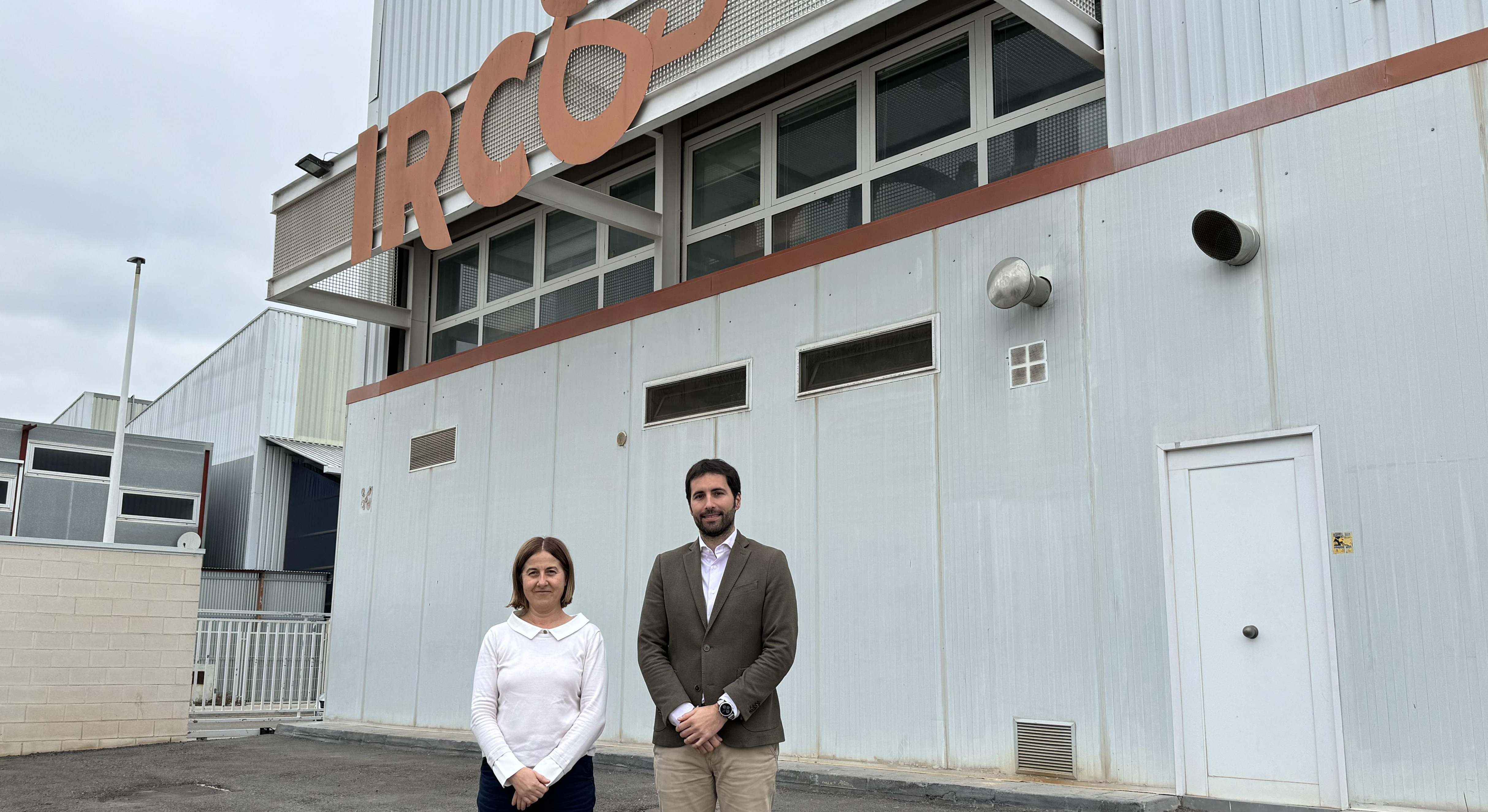 Amparo Rodríguez  y Héctor de Grado.
