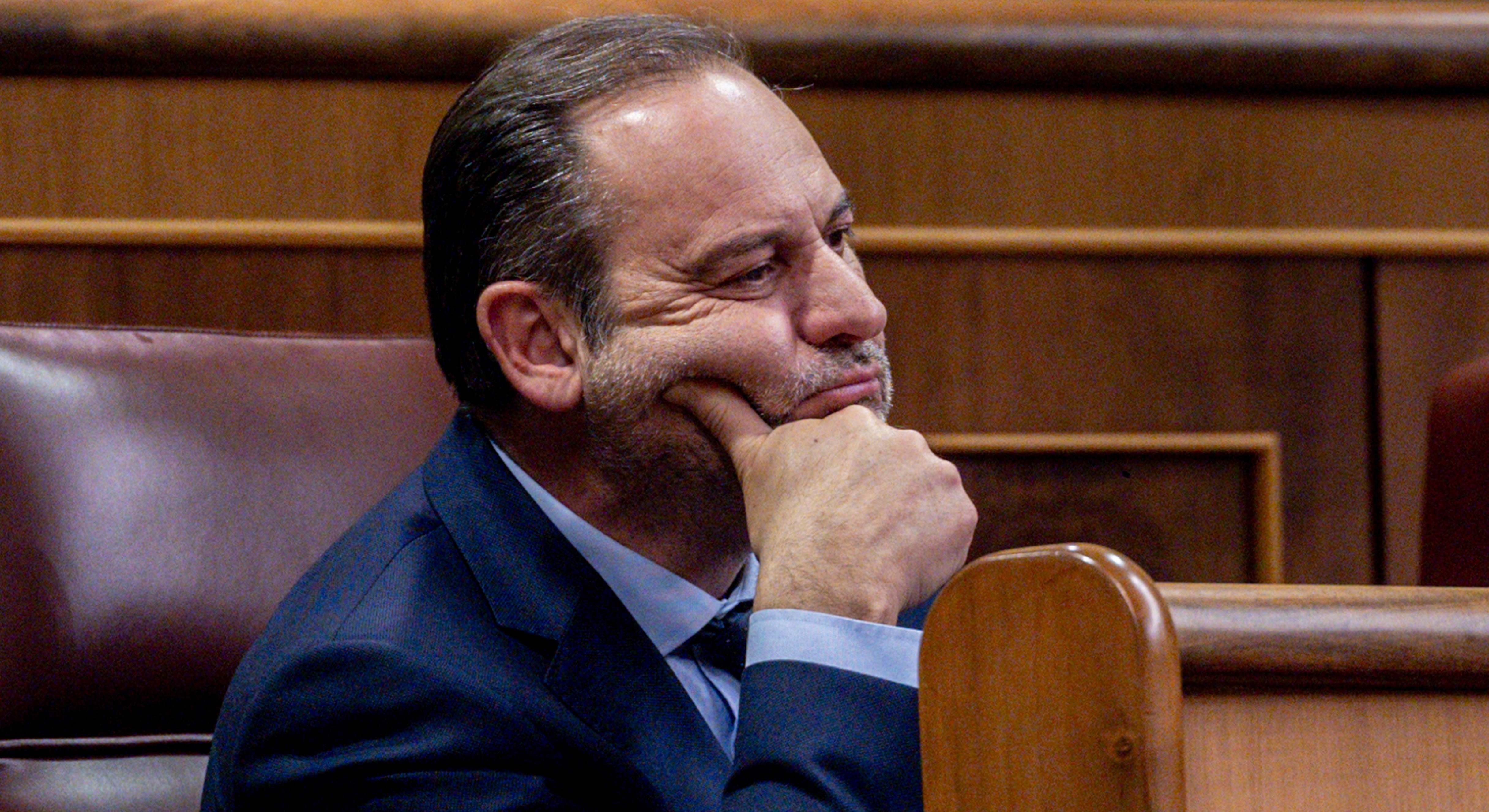 José Luis Ábalos durante un pleno en la Cámara Baja