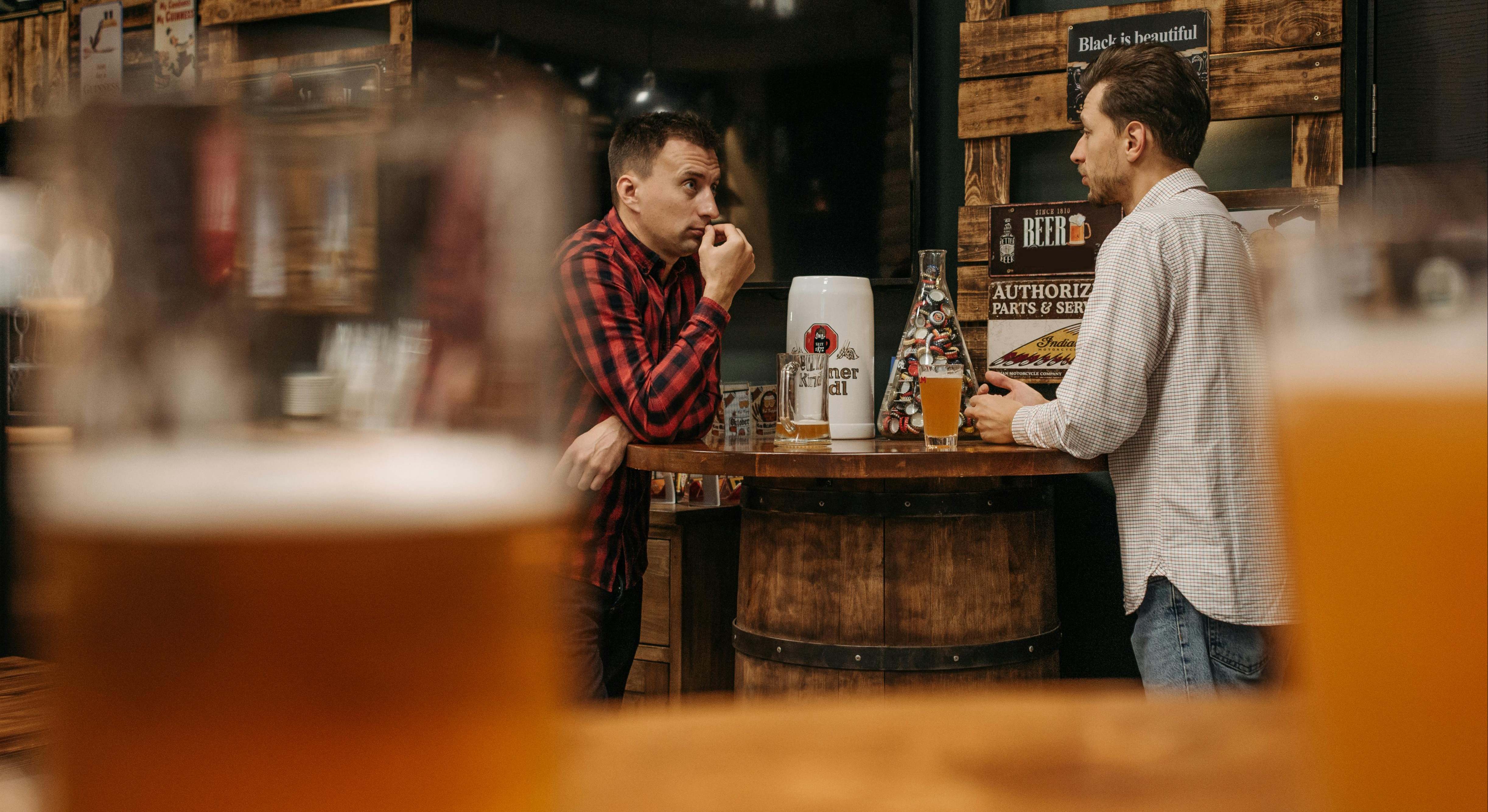 El consumo de alcohol siempre implica algún riesgo, por lo tanto, cuanto menos alcohol mejor