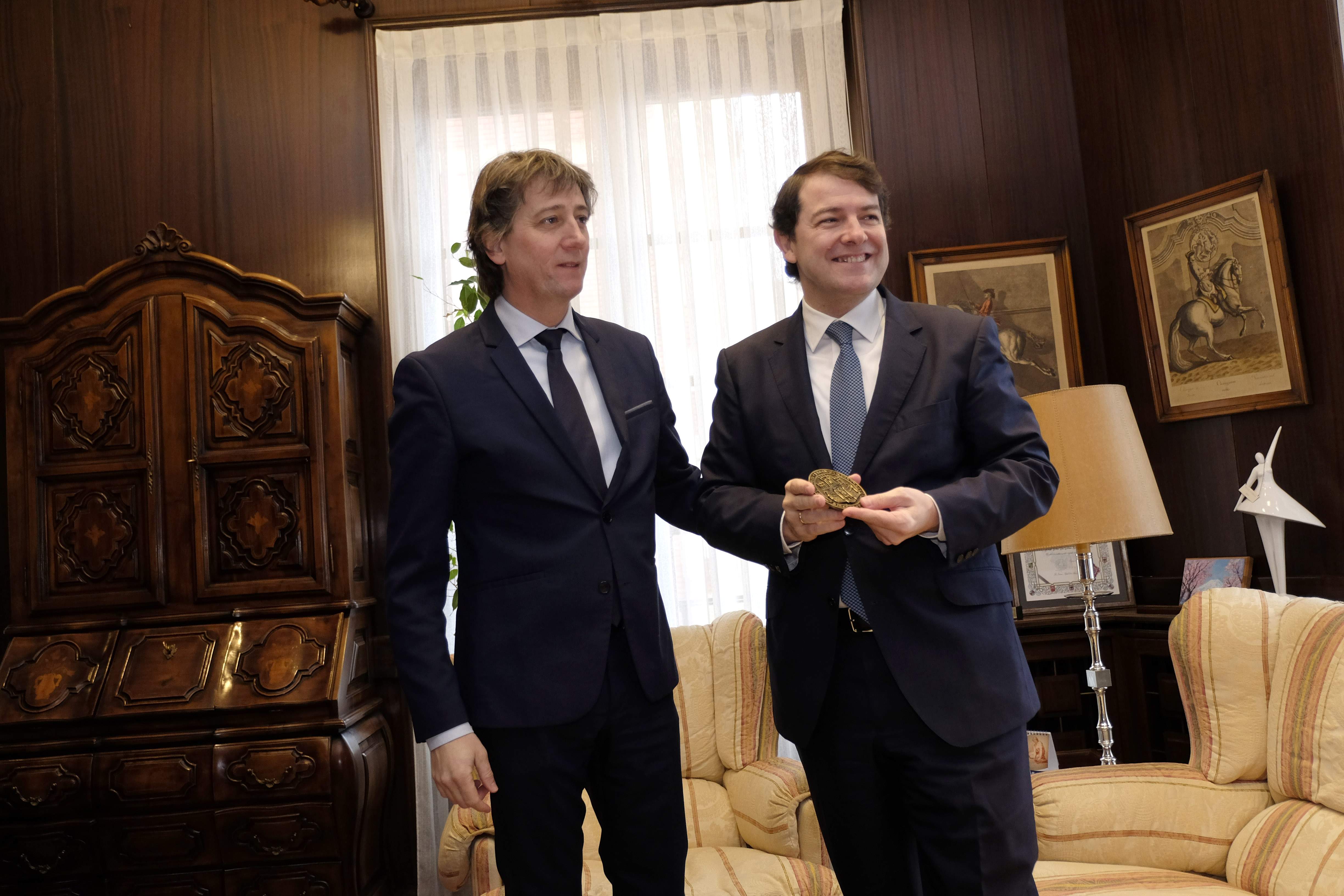 ManuecoalcaldeSoria.jpg