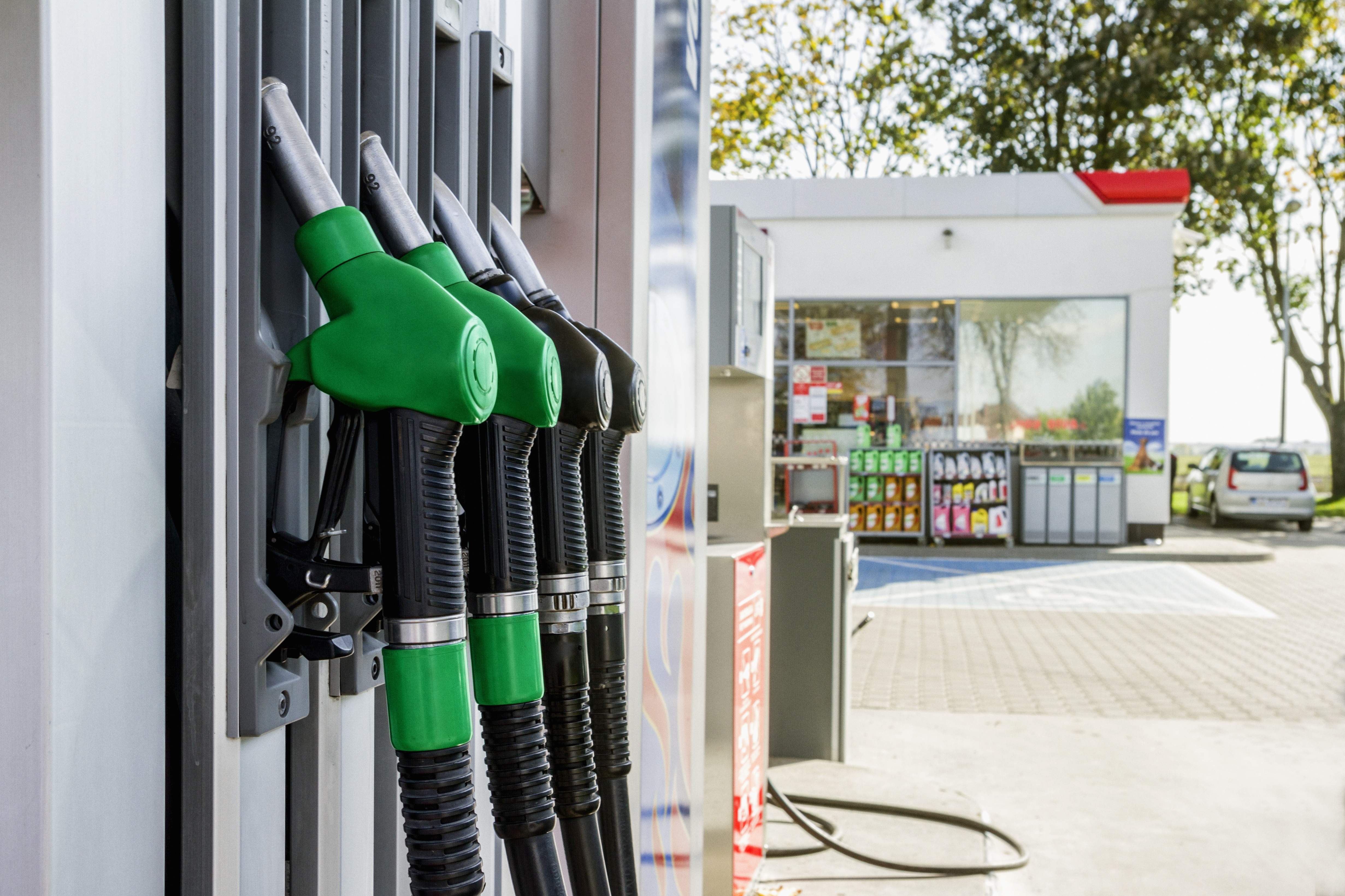 surtidores-gasolina.jpg