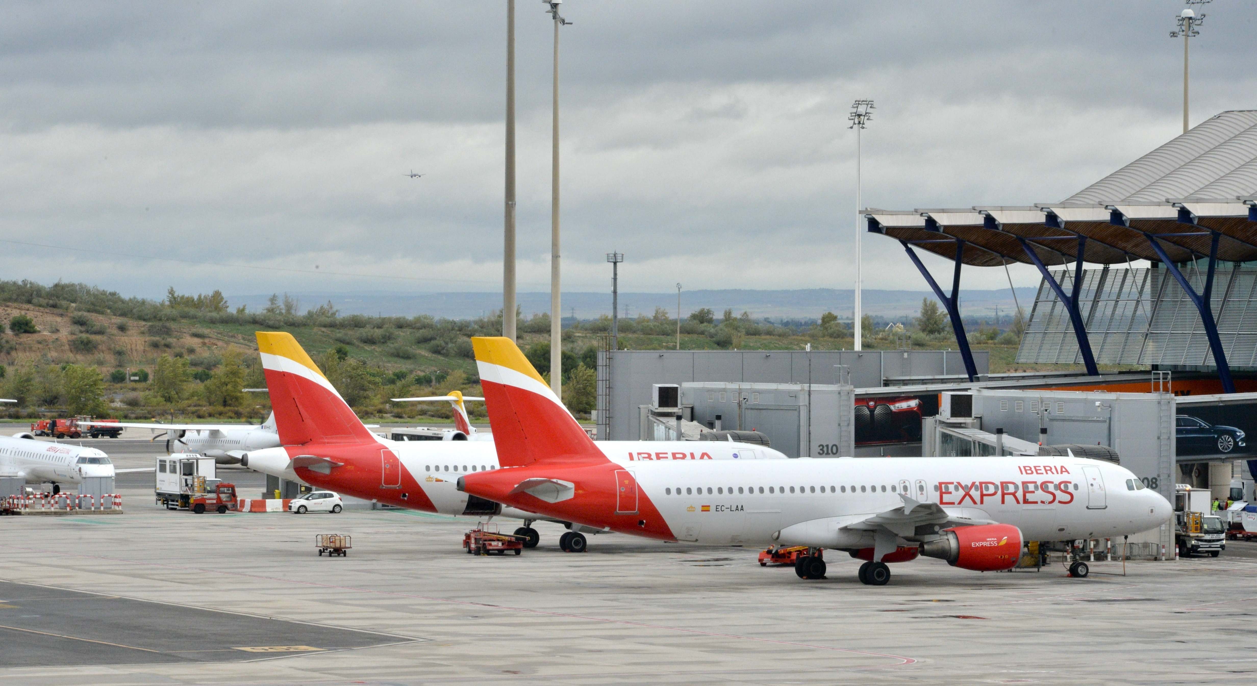 EuropaPress_5760585_aviones_iberia_express.jpg