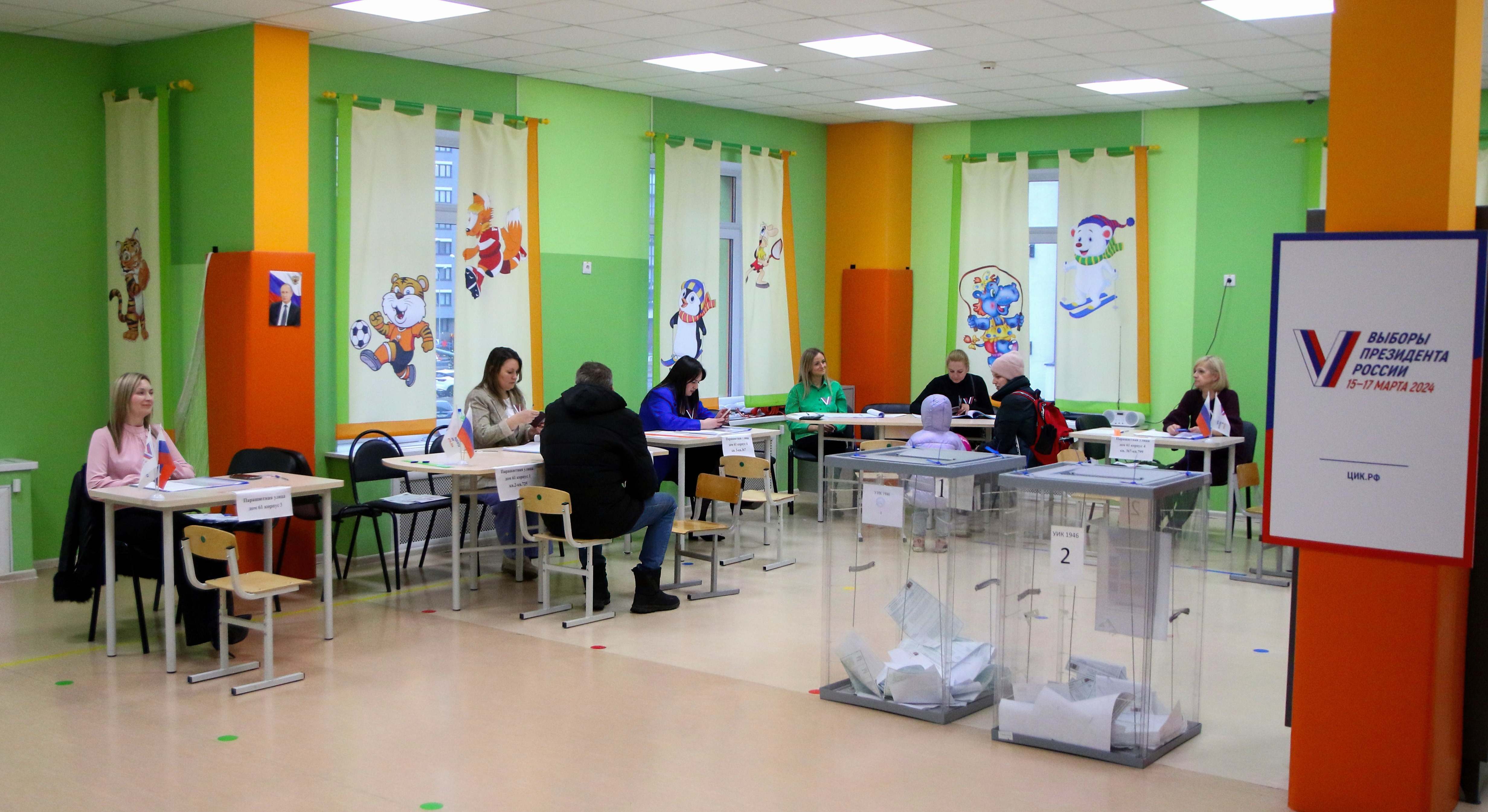 Colegio electoral en las elecciones presidenciales rusas 2024. / Foto: EP