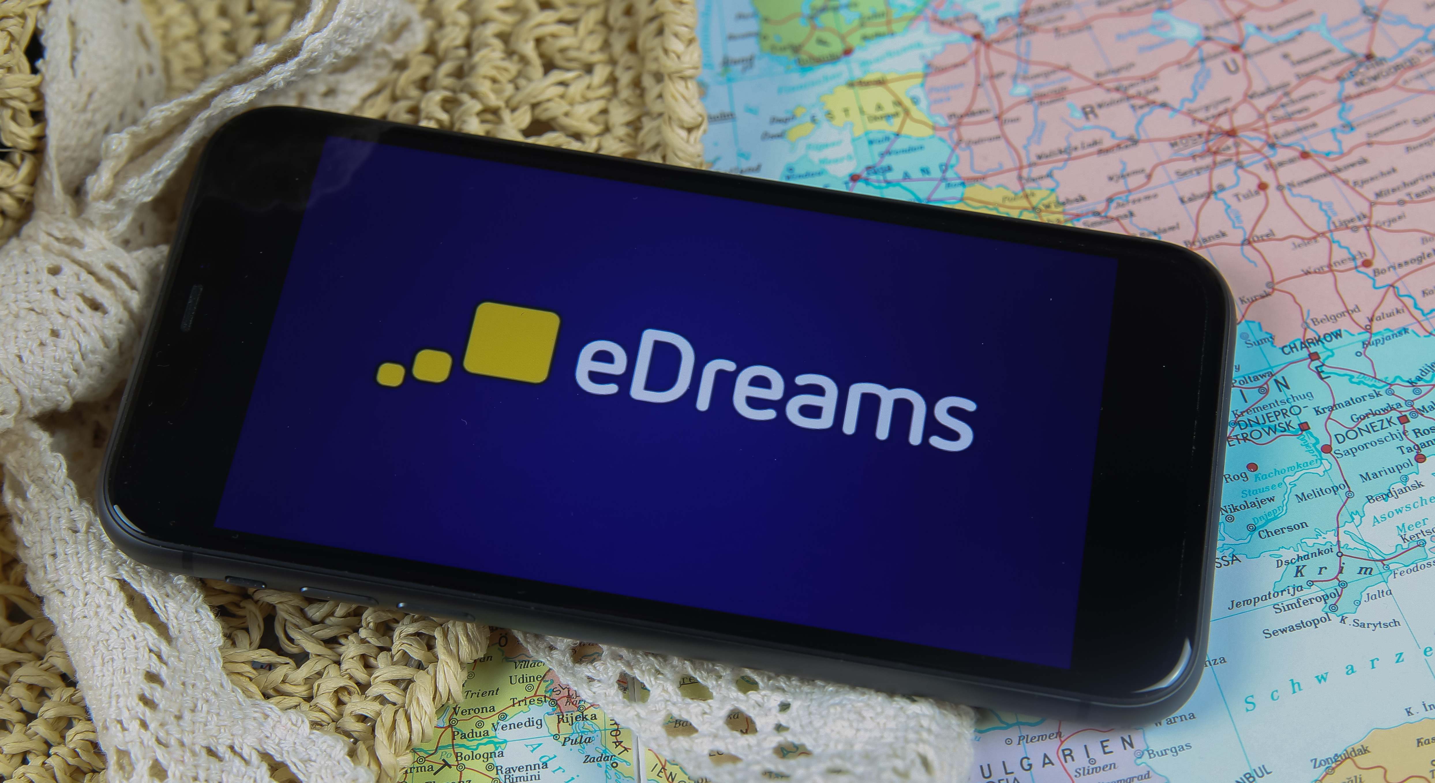 Aplicación y logo de eDreams. / Foto: Dreamstime