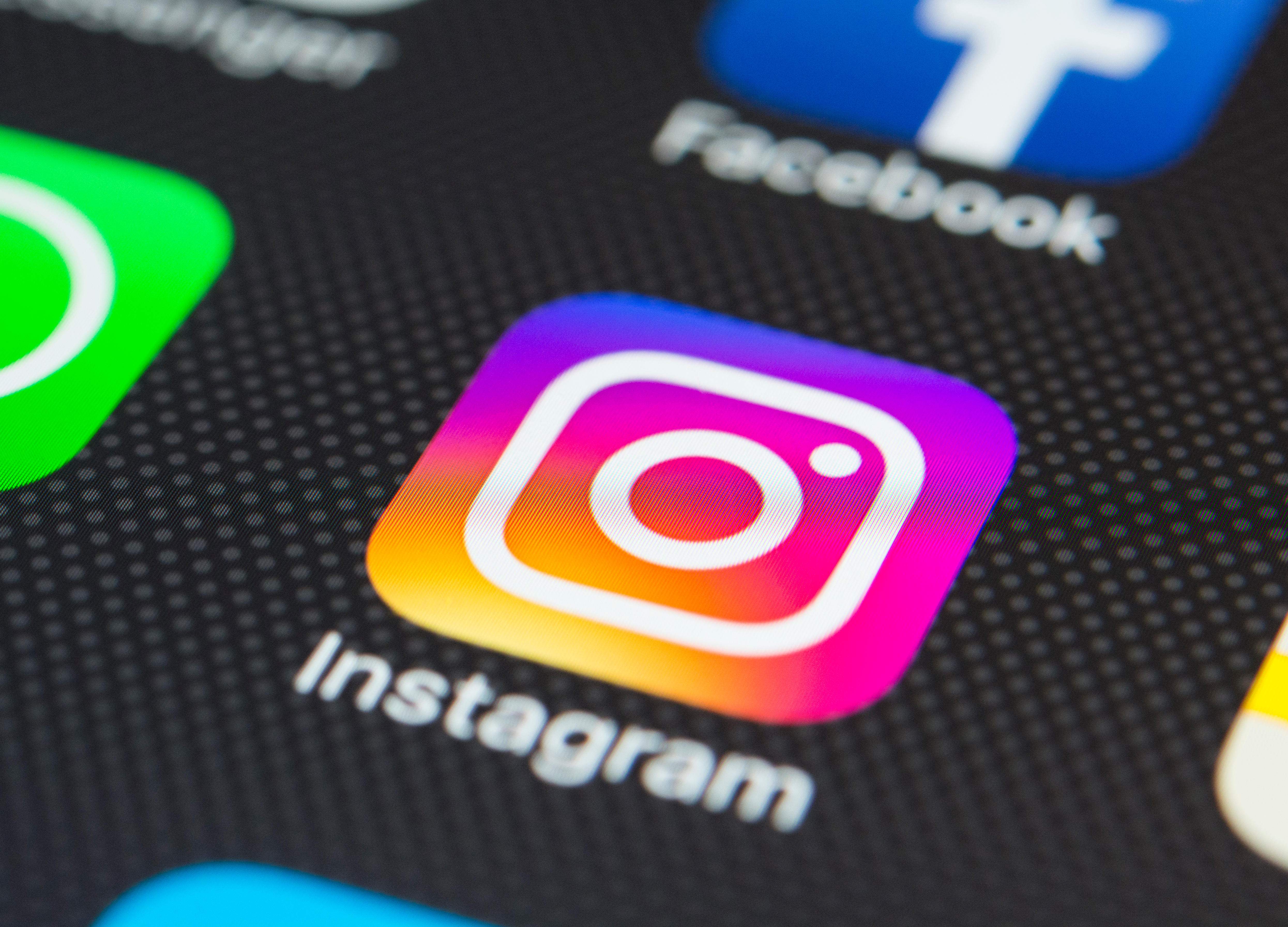 instagram.jpg
