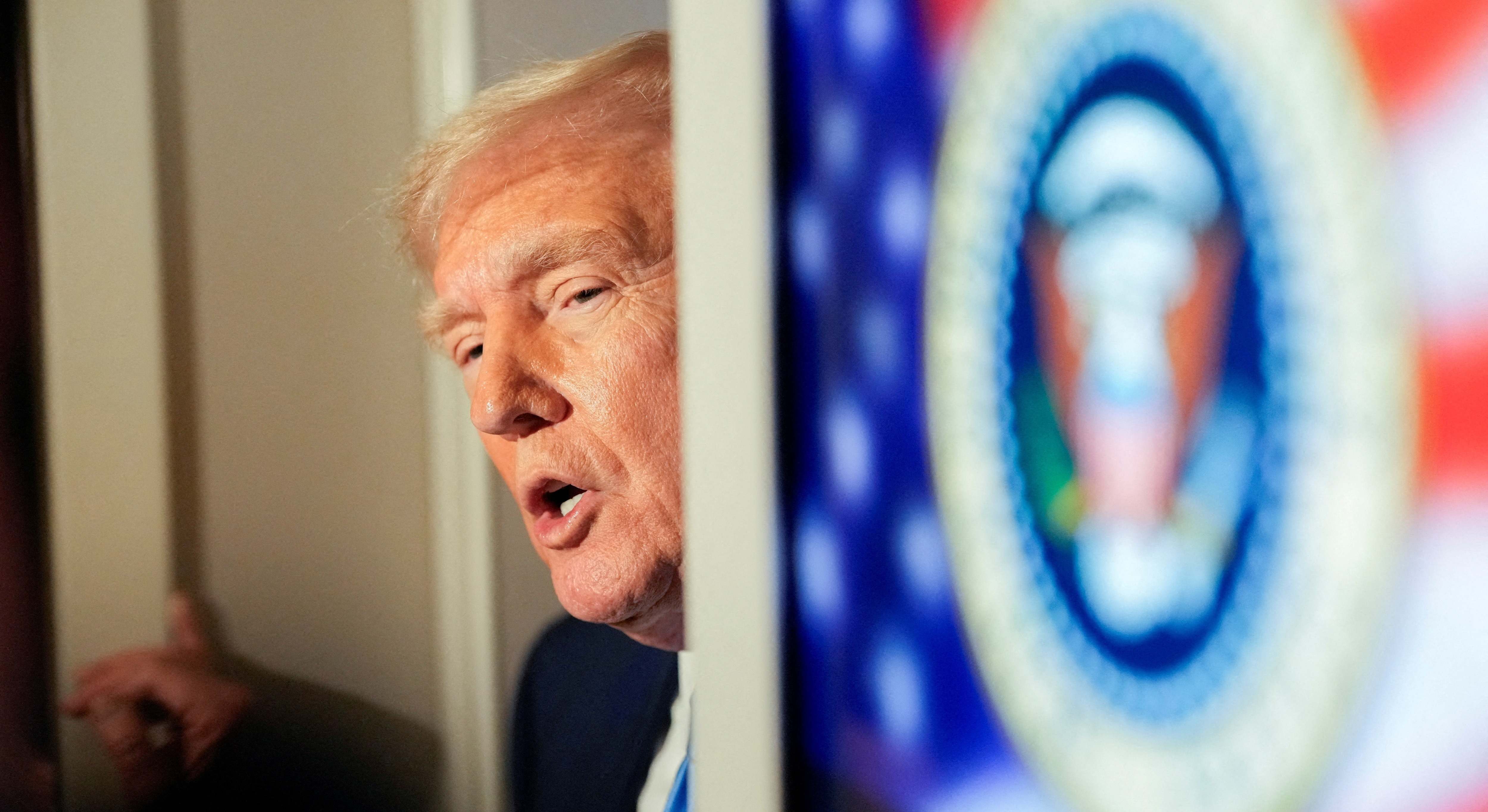 Donald Trump vuelve a la Casa Blanca desde su mansión de Florida. Foto: Reuters