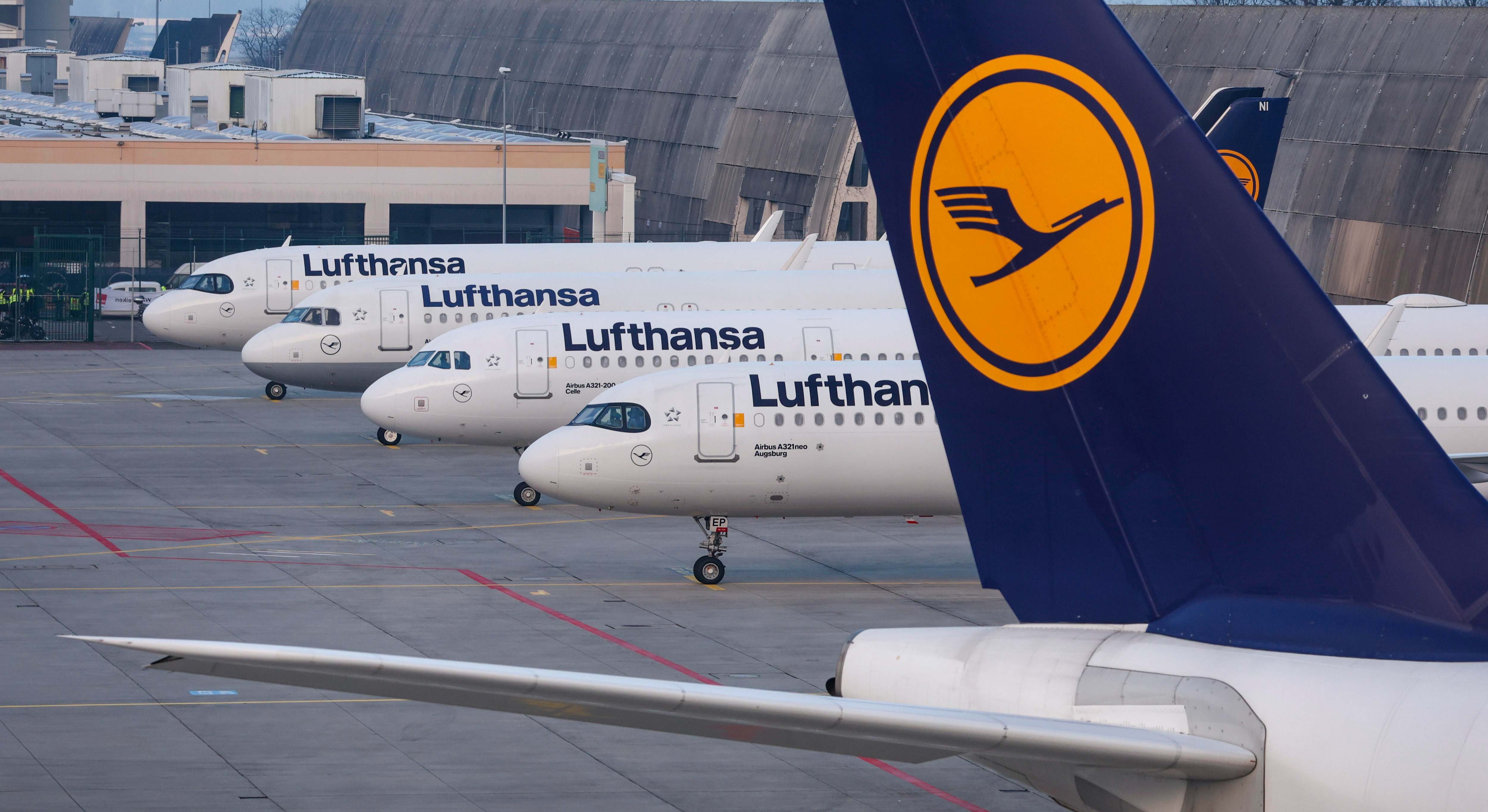 Aviones de Lufthansa. / Christopher Neundorf - EPA - EFE