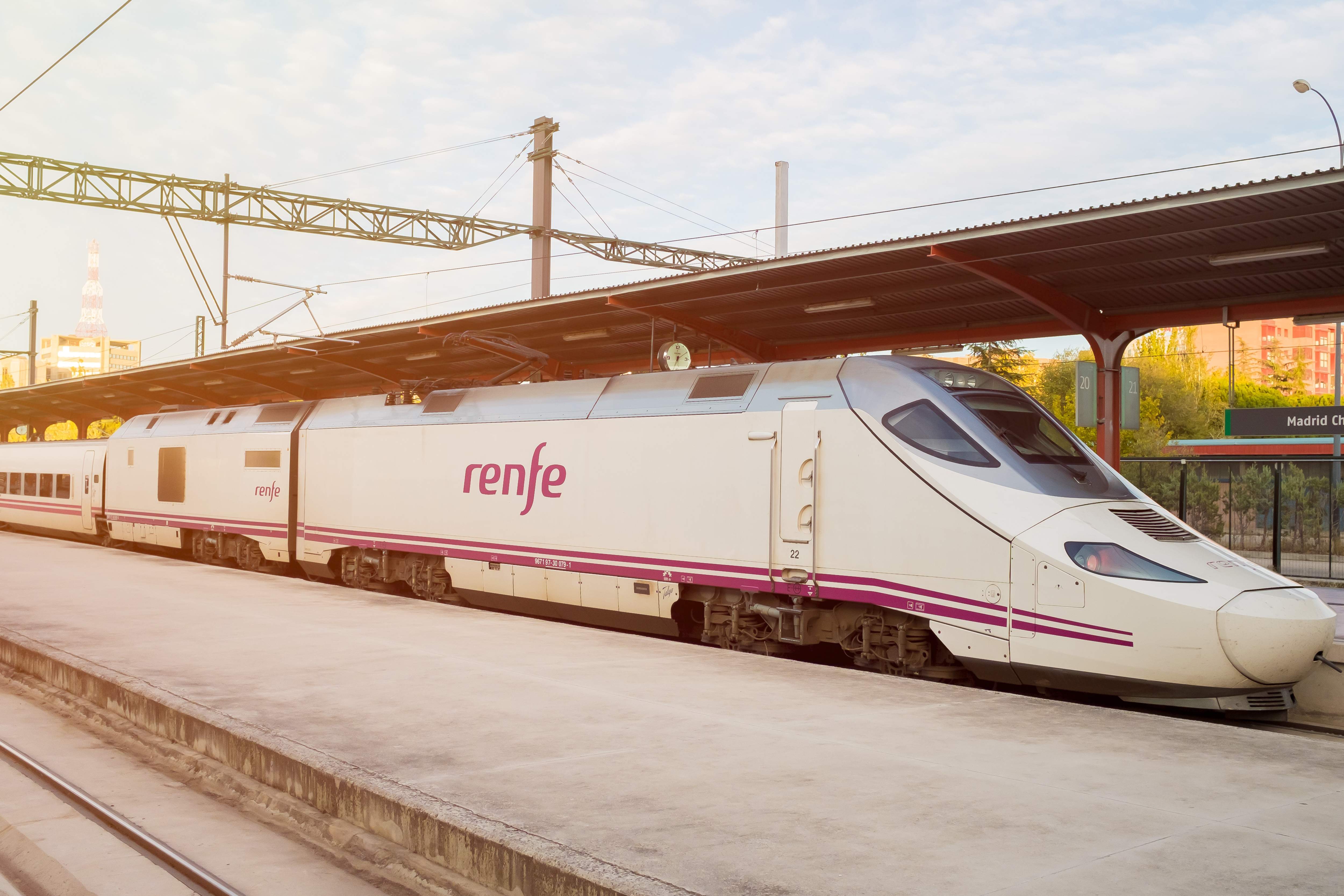 renfe-ave.jpg