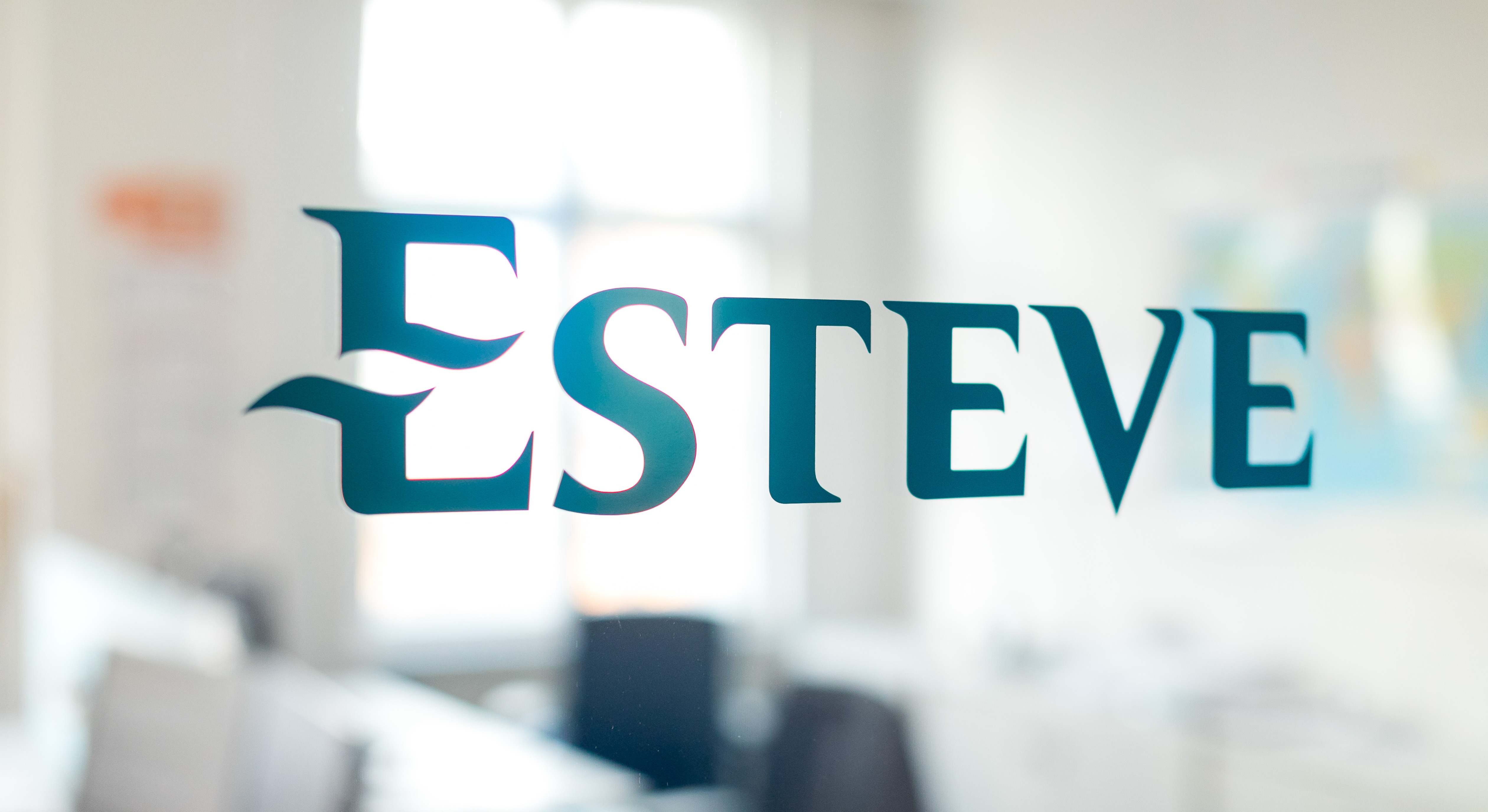 Esteve vendió hace un año el 26% de su capital a Lubea. EE