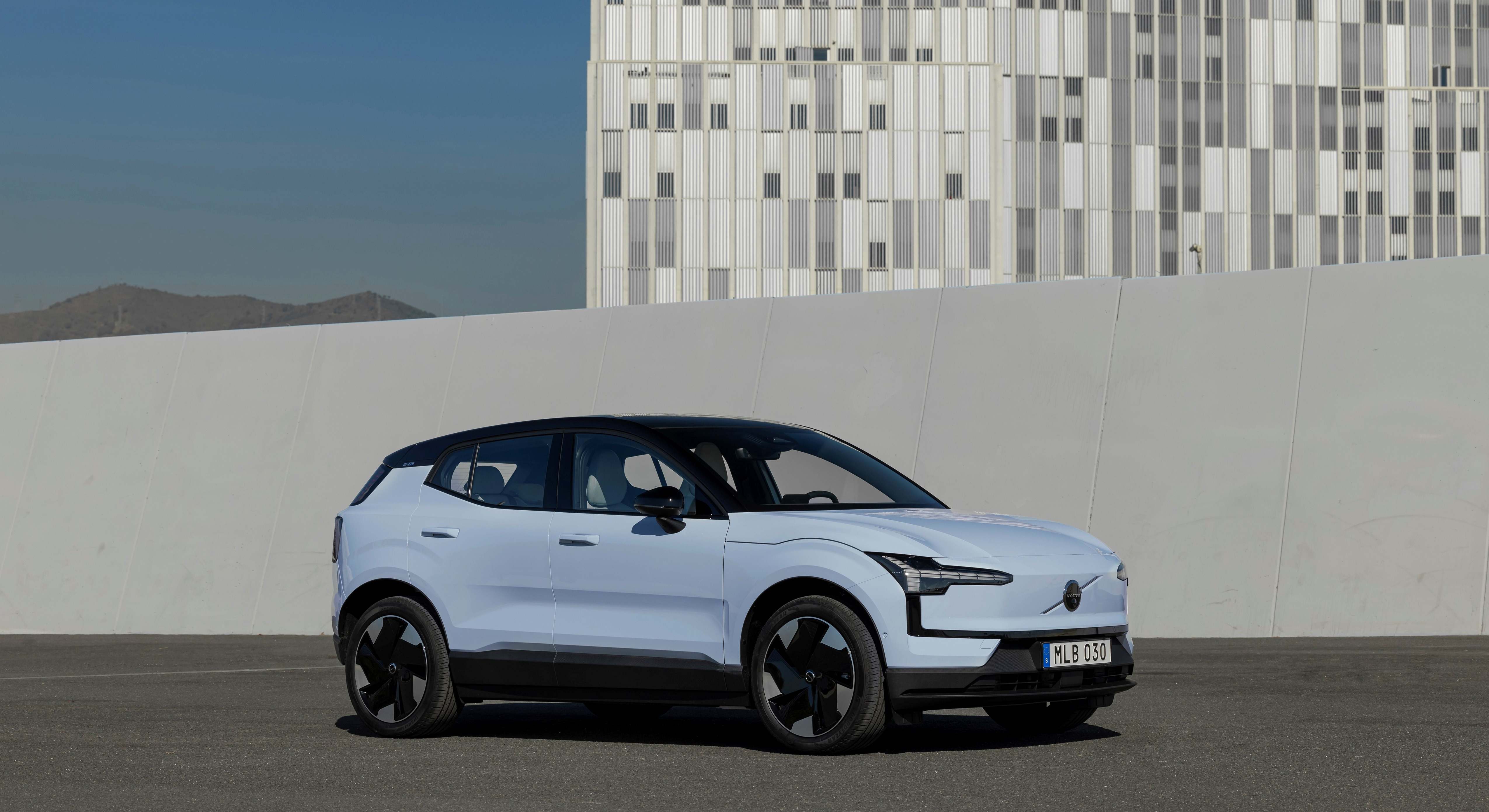 Volvo EX30
