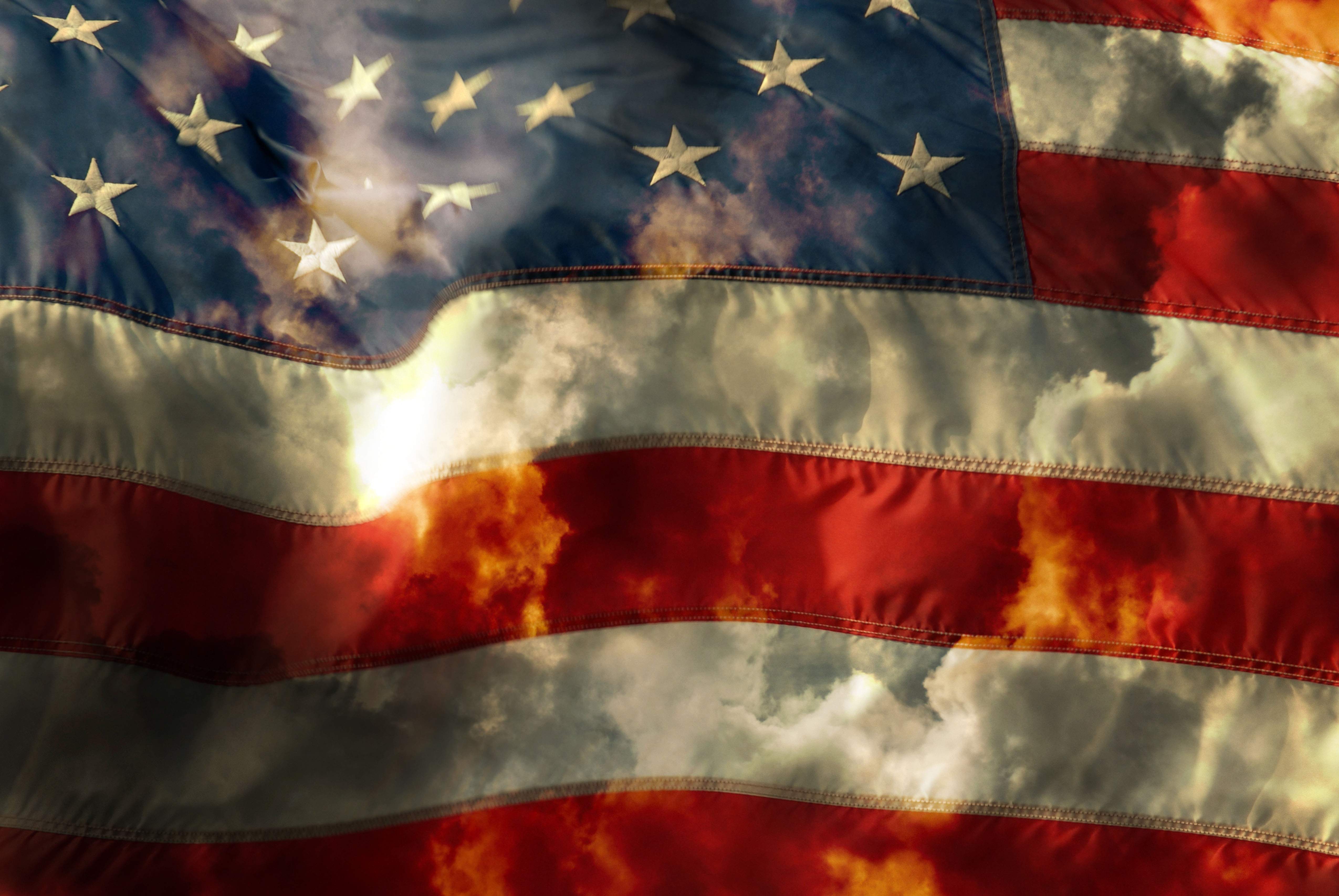 bandera-eeuu-nubes.jpg