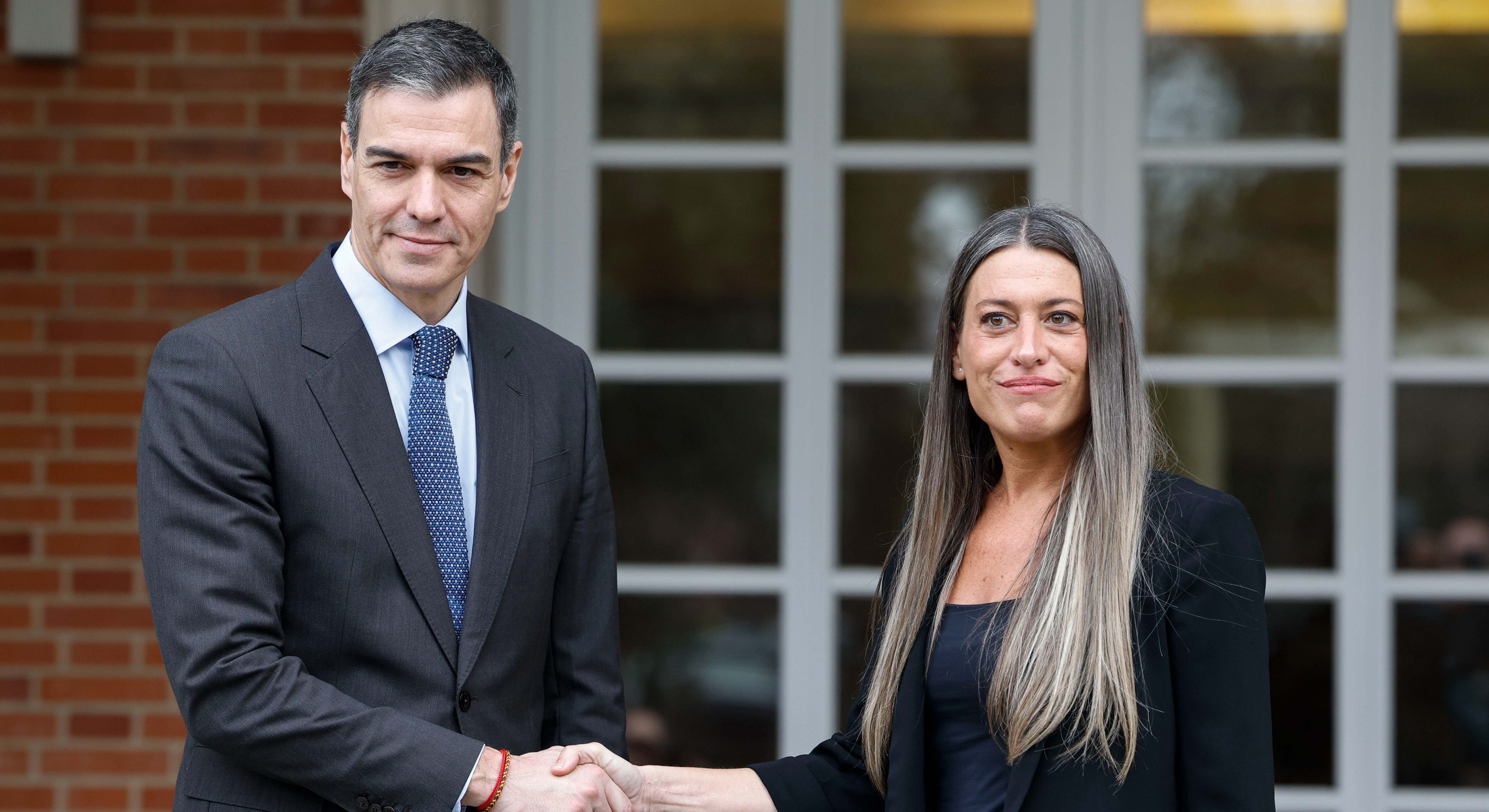 Pedro Sánchez (presidente del Gobierno) y Miriam Nogueras (portavoz de Junts).