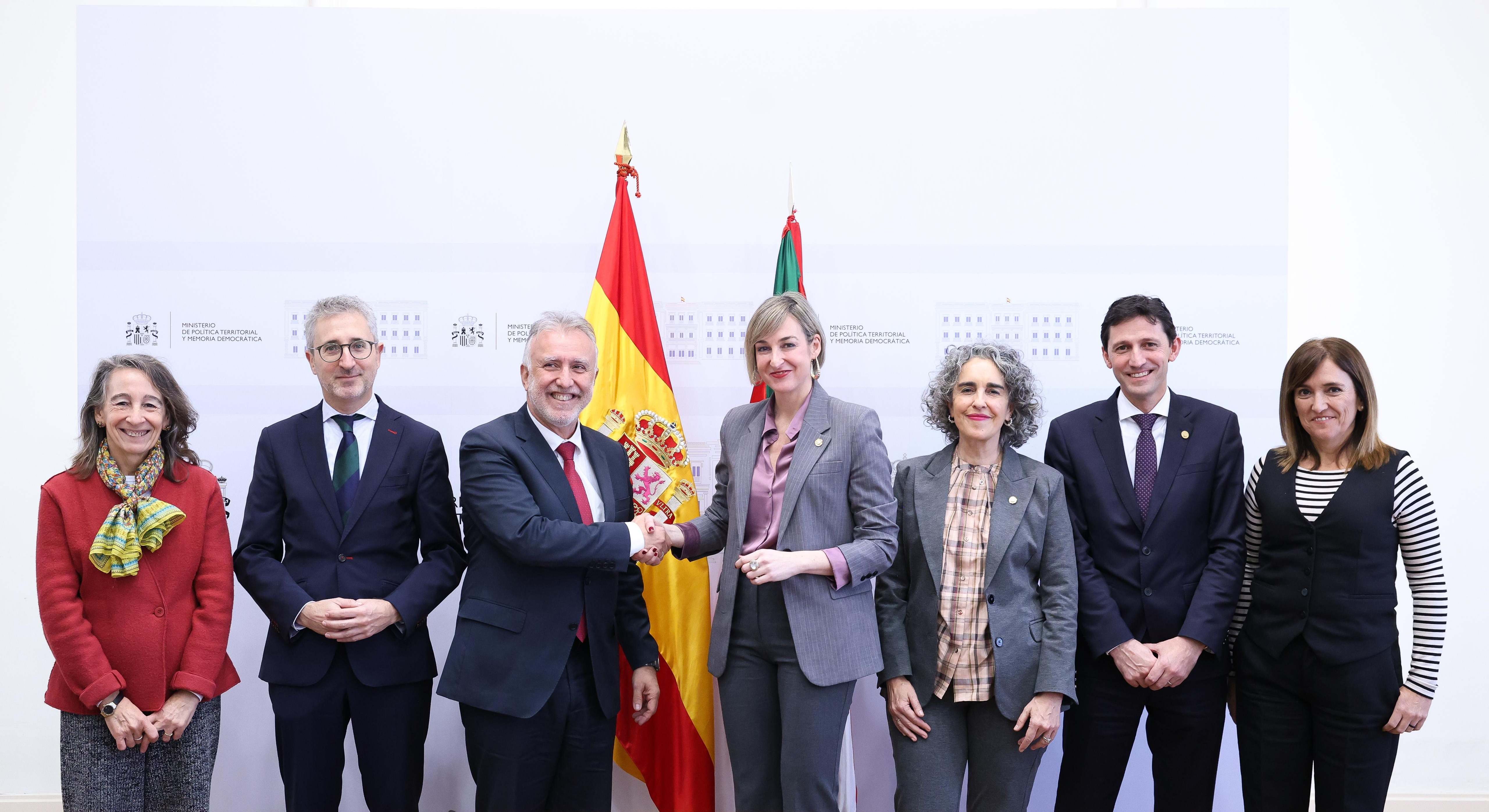 COMISIÓN MIXTA DE TRANSFERENCIAS.
