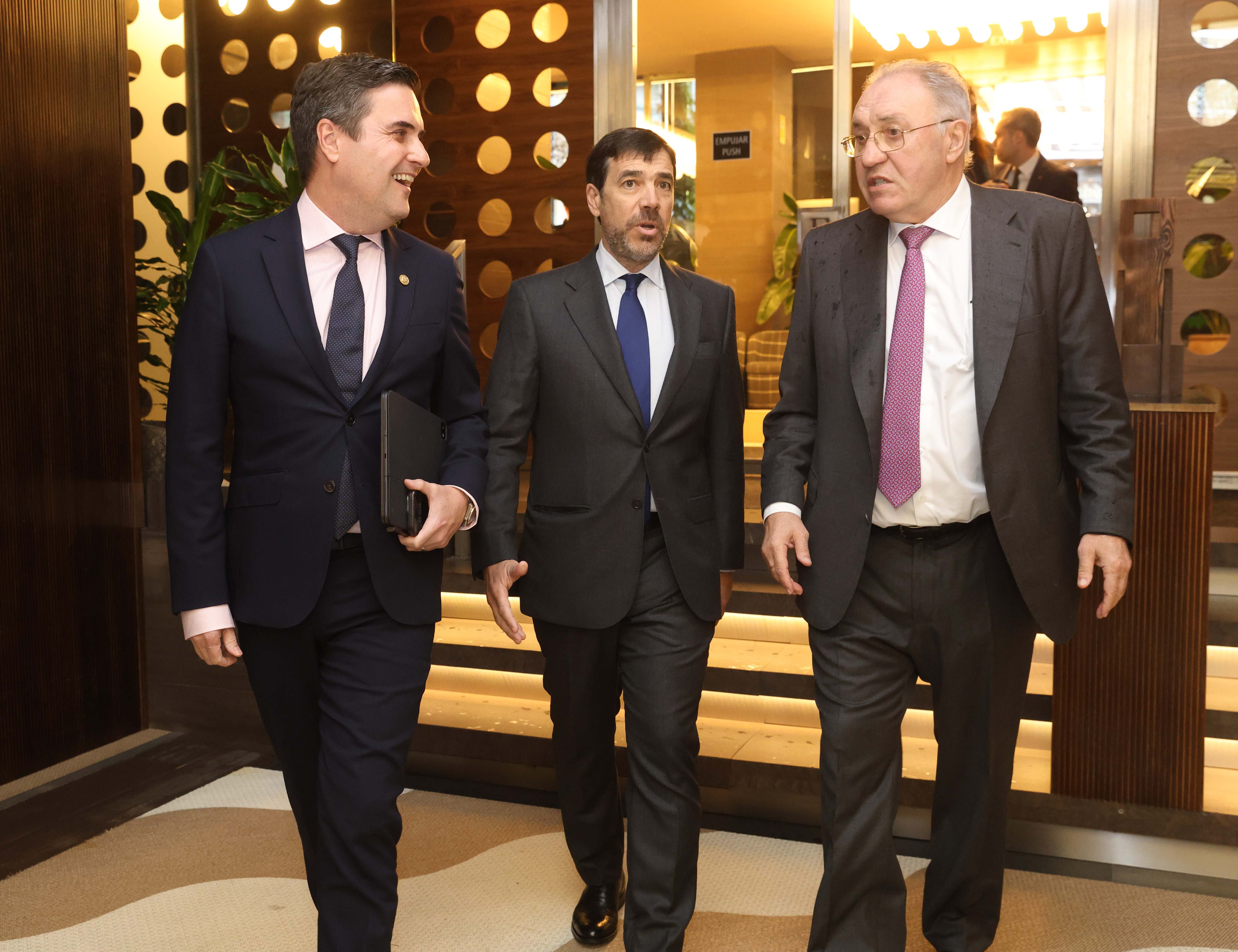 Jauregi, Arriola y Jainaga.